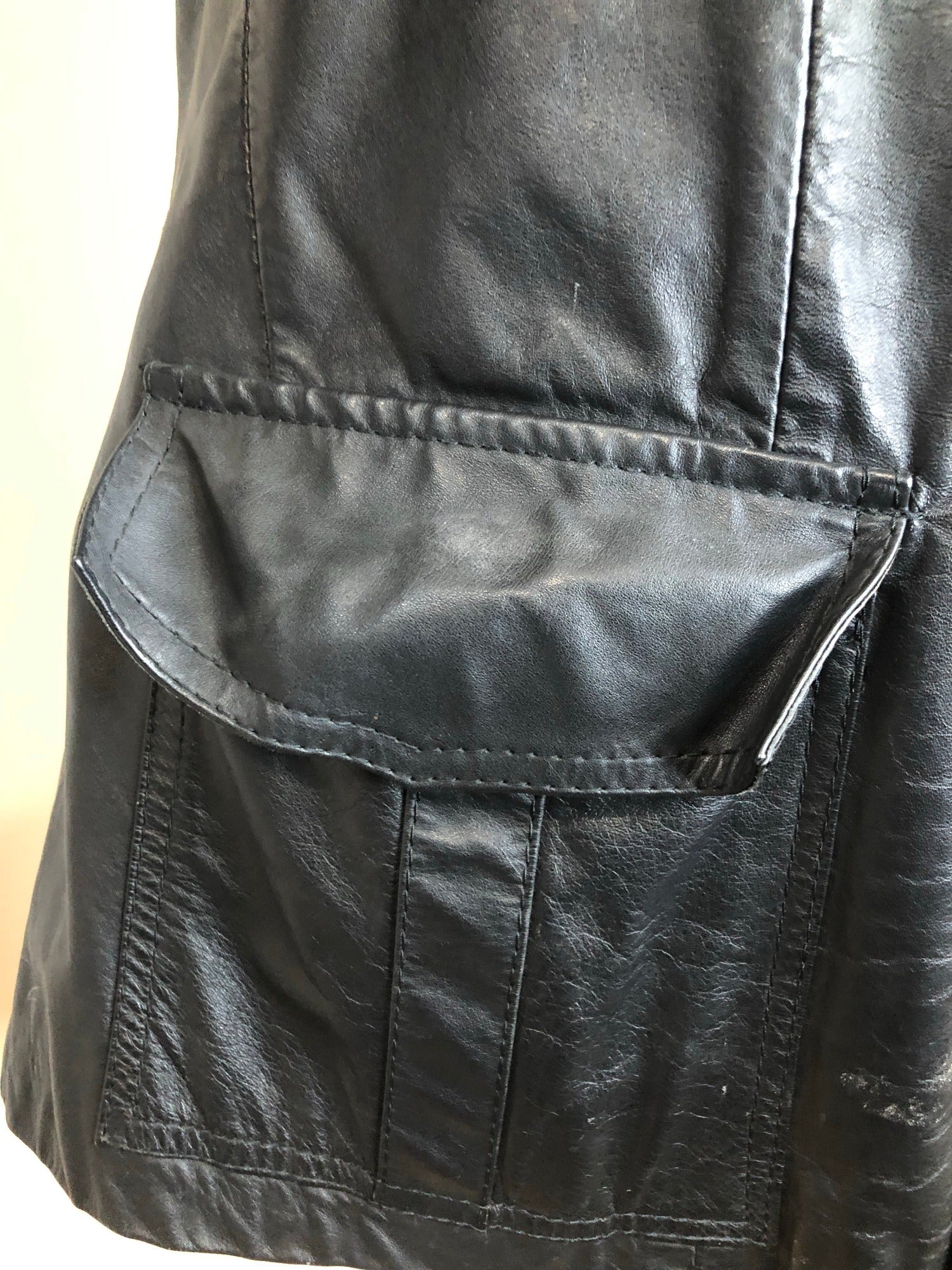 vintage  Urban Village Vintage  urban village  s  pockets  Mr Clive  mens  long sleeve  Leather Jacket  Leather  front pockets  chest pockets  Black Leather  Black Jacket  black  70s  1970s