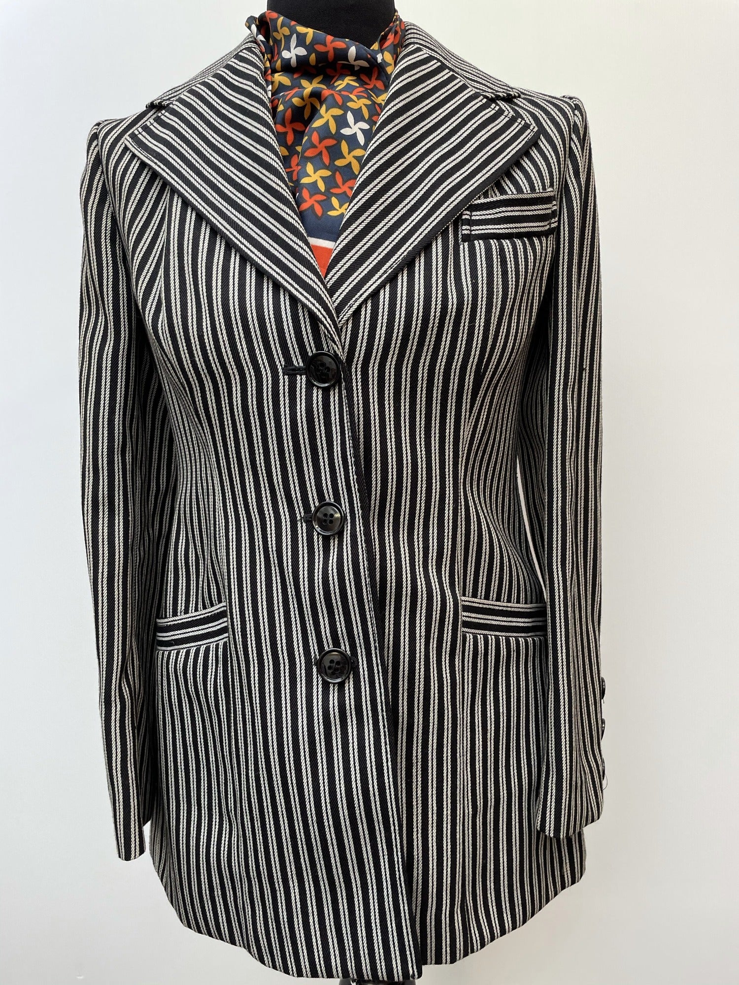 womens jacket  womens  white stripes  white line  white  vintage  Three Button  stripey  Stripes  striped  polyester  navy stripe  Navy  MOD  long sleeves  Long sleeved top  long sleeve  lapels  Jacket  dark blue  button down  button  boating jacket  blue  blazer jacket  Blazer  belted blazer  alexon youngest  70s  60s  6  3 button  1970s  1960s