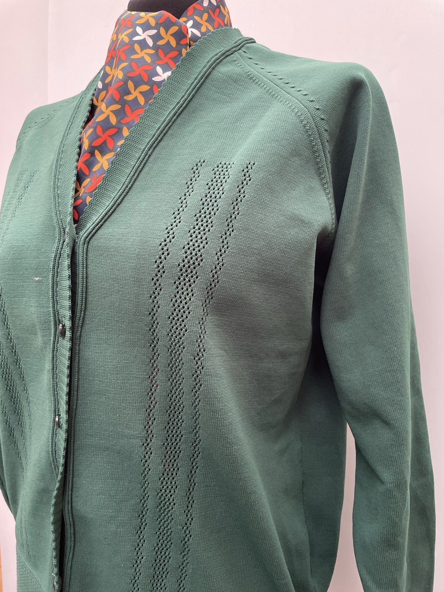 womens  vintage  Urban Village Vintage  urban village  MOD  long sleeve  knitted  knit  Green  goldwear england  fine knit  elasticated  cardigan  cardi  button fastening  button  60s  1960s  14