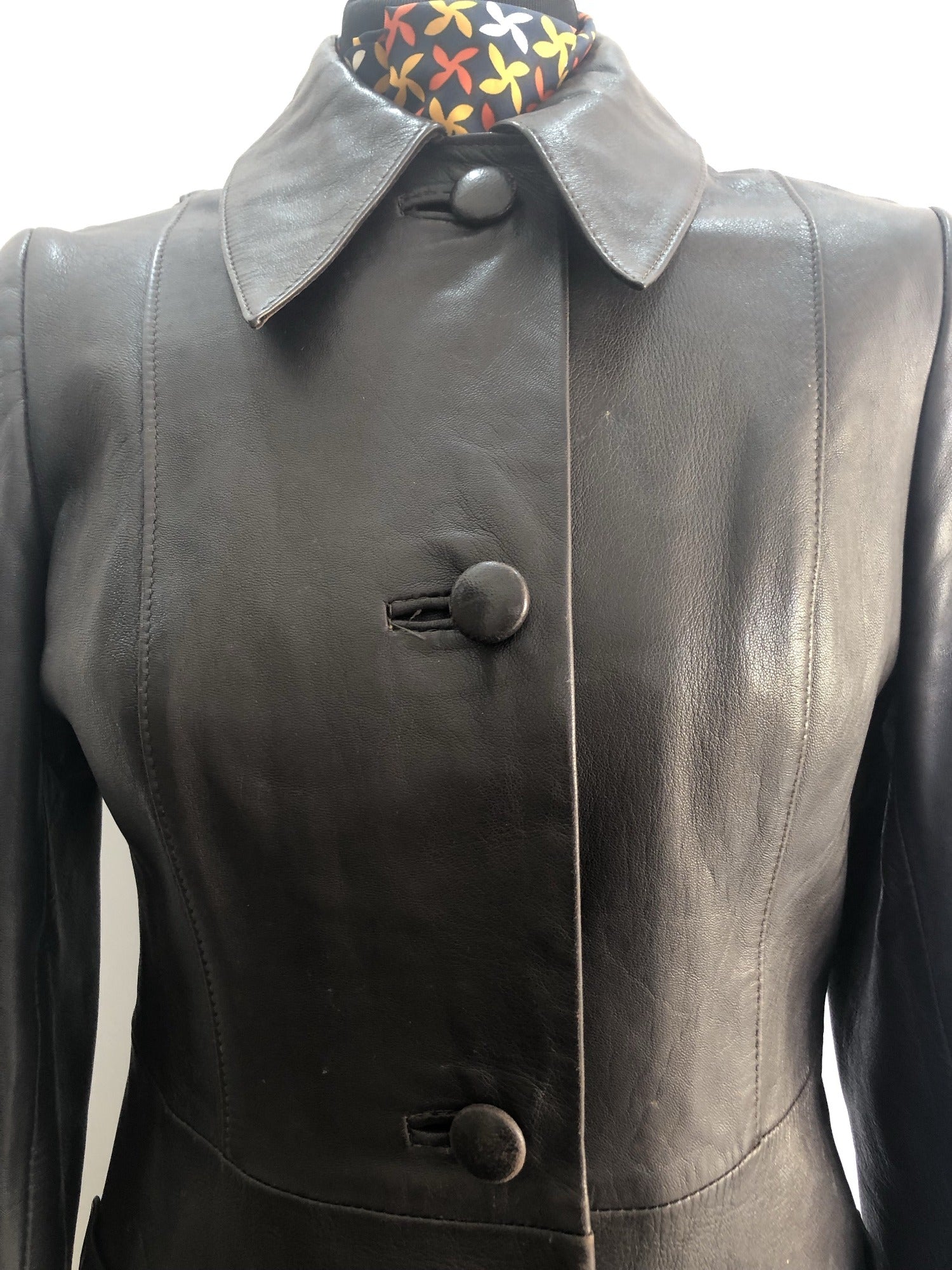 womens  vintage  Urban Village Vintage  Leather  jacket  dagger collar  8  70s  70  1970s