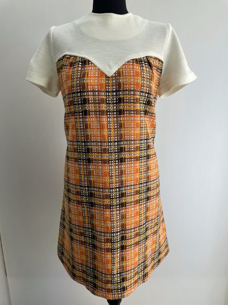 zip back  zip  womens  white  vintage  Urban Village Vintage  urban village  patterned dress  patterned  orange  MOD  midi dress  midi  knit  dresses  dress  checkered  checked  check  back zip  alldae  60s  1960s  12