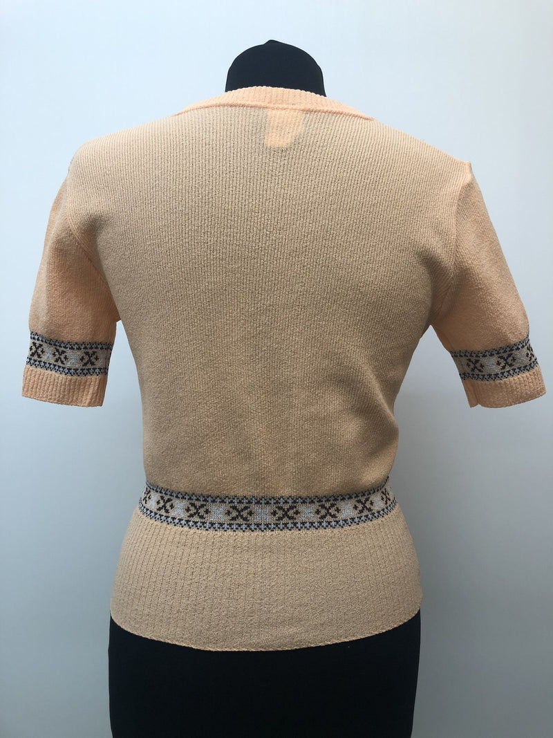 womens  vintage  Urban Village Vintage  urban village  round neck  pink  patterened  Long sleeved top  long sleeve  light knit  knitwear  knitted  knit  jumper  crew neck  60s  1960s  10