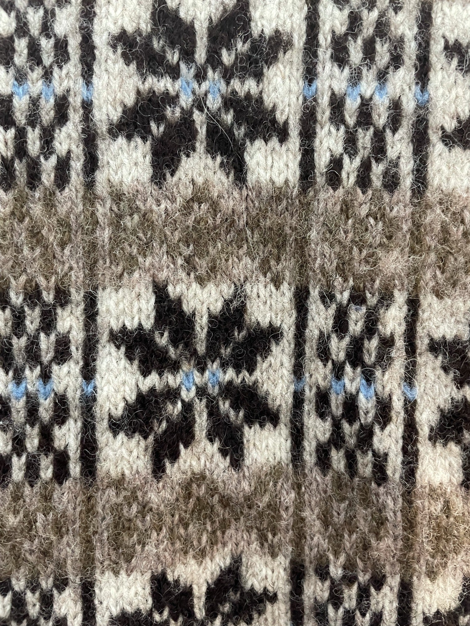 wool  vintage  vest  v neck  Urban Village Vintage  urban village  Tank Top  tank  sweater  snowflake  patterned  pattern  orange  nordic  multi  knitwear  knitted  knit  fine knit  festive  fairisle  fair isle  christmas  brown  70s  40s  1970s  1940s