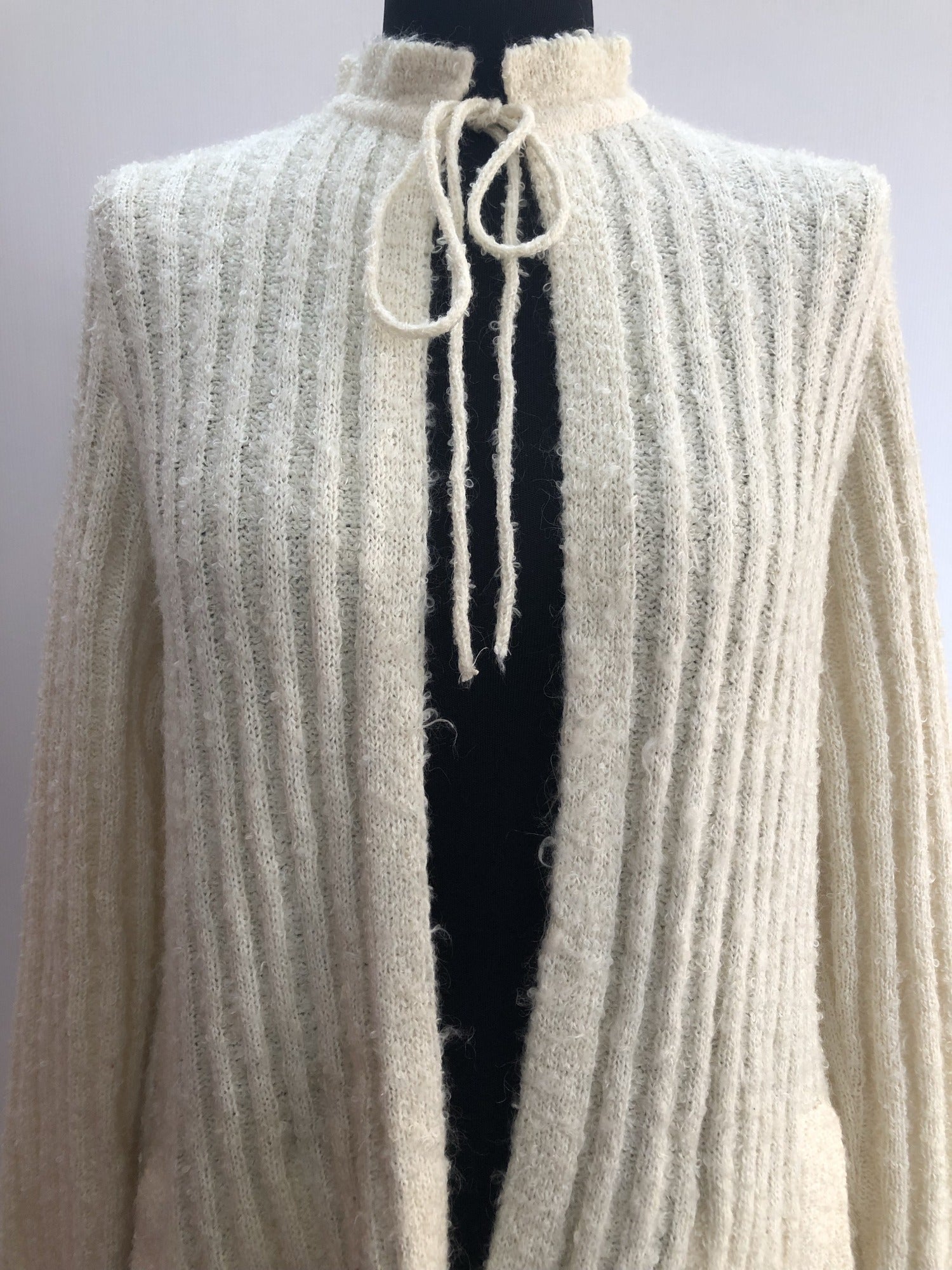 womens  vintage  Urban Village Vintage  urban village  St Michael  pockets  open cardigan  knitwear  knitted  knit  cream  cardigan  cardi  button  70s  1970s  10