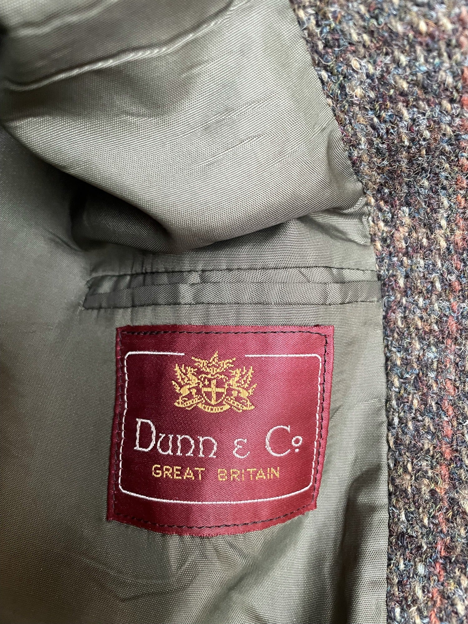 xl  wool coat  wool  Winter Coat  winter  vintage  Urban Village Vintage  urban village  Tweed  silk  pockets  mens  long sleeve  Green  dunn & co  collared  collar  big collar  60s  1960s  100% Wool