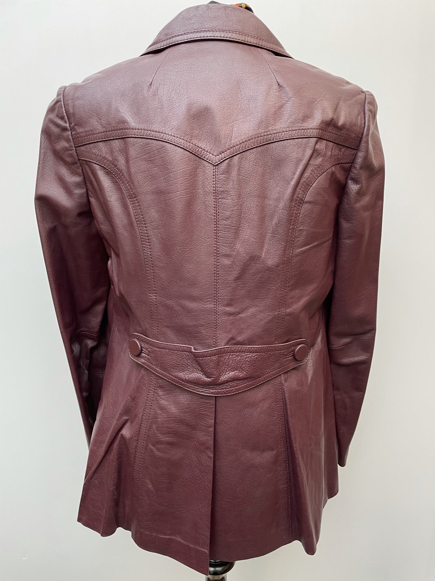 womens  vintage  Urban Village Vintage  urban village  retro  purple  pockets  patterned  pattern  long sleeve  lining  Leather Jacket  Leather Coat  Leather  lapels  Jacket  button fastening  button down  70s  1970s  14