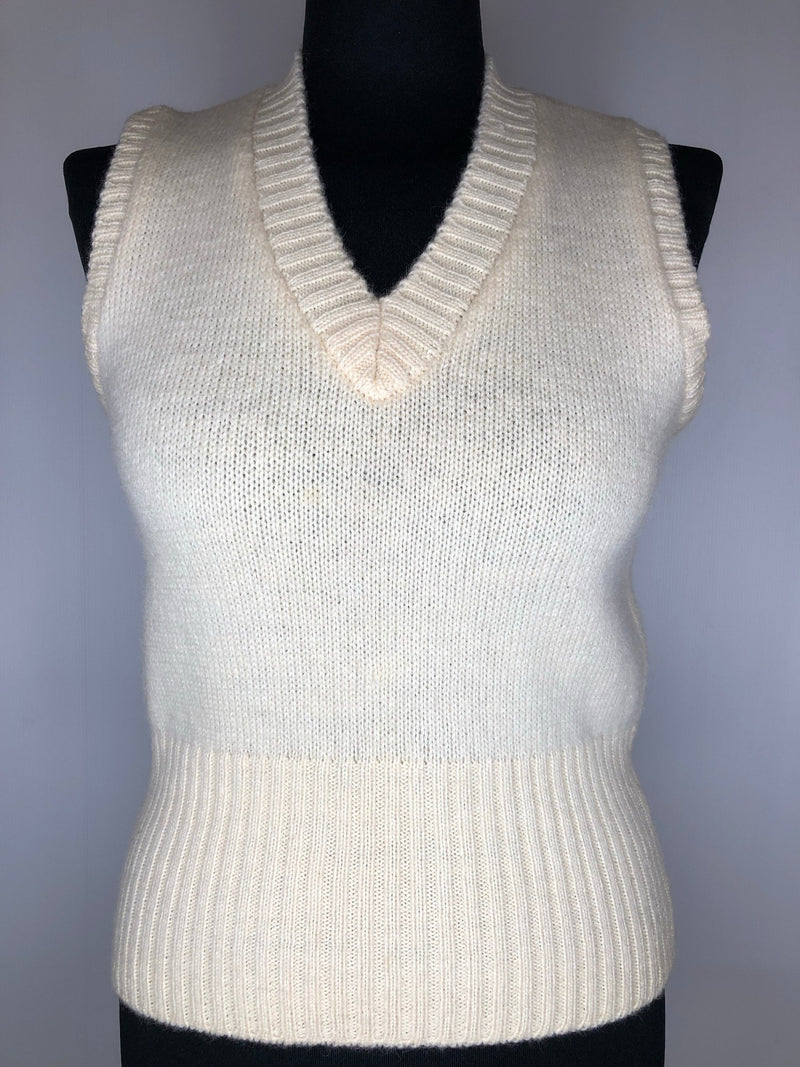 vintage  vest  Urban Village Vintage  urban village  tank  patterned  pattern  knitwear  knitted  knit  cream  70s  1970s  10