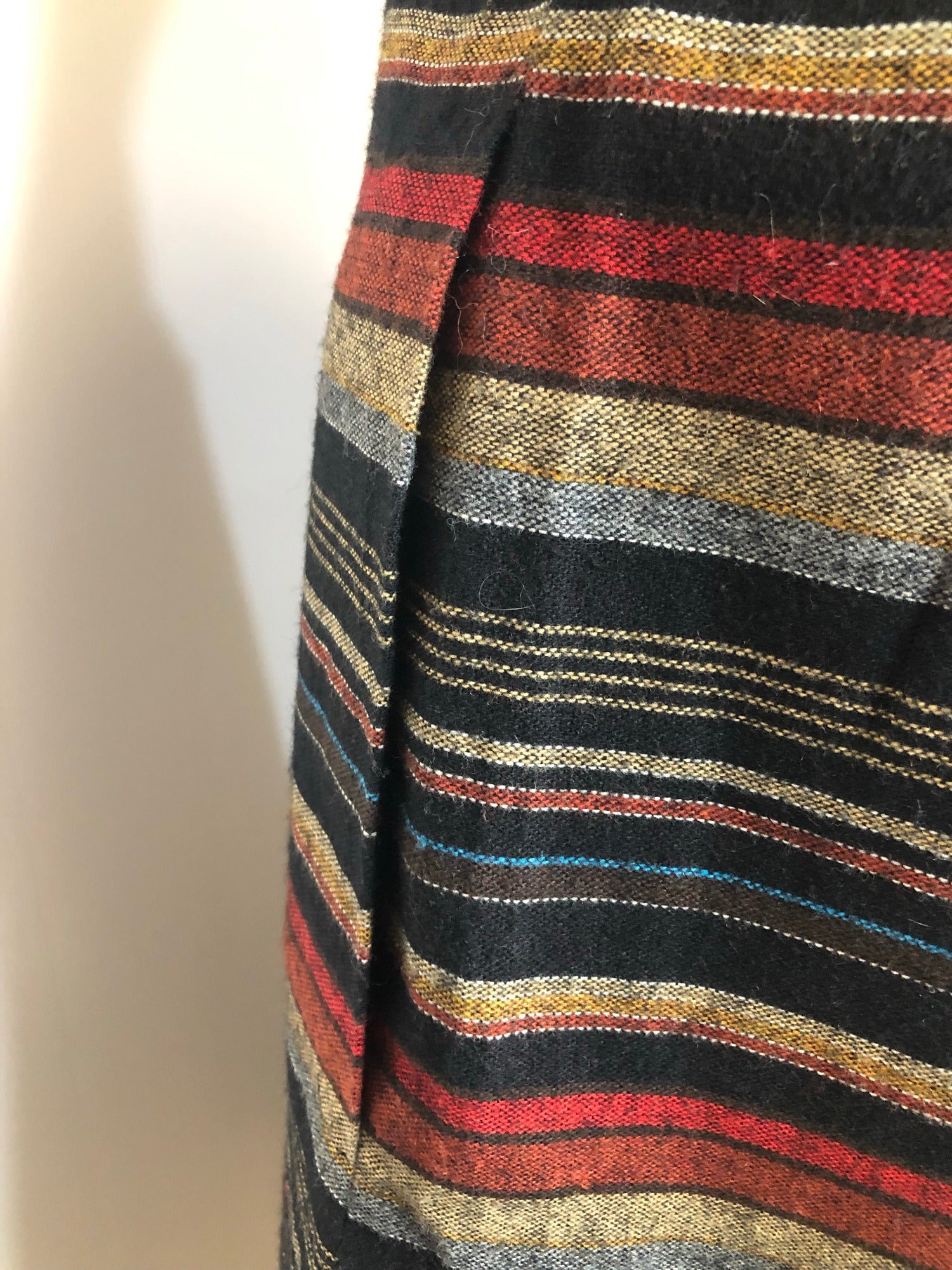 wrap dress  womens  Wallis  vintage  tie belt  stripe detail  red  multi  button front  buckle waist  black  8  70s  1970s