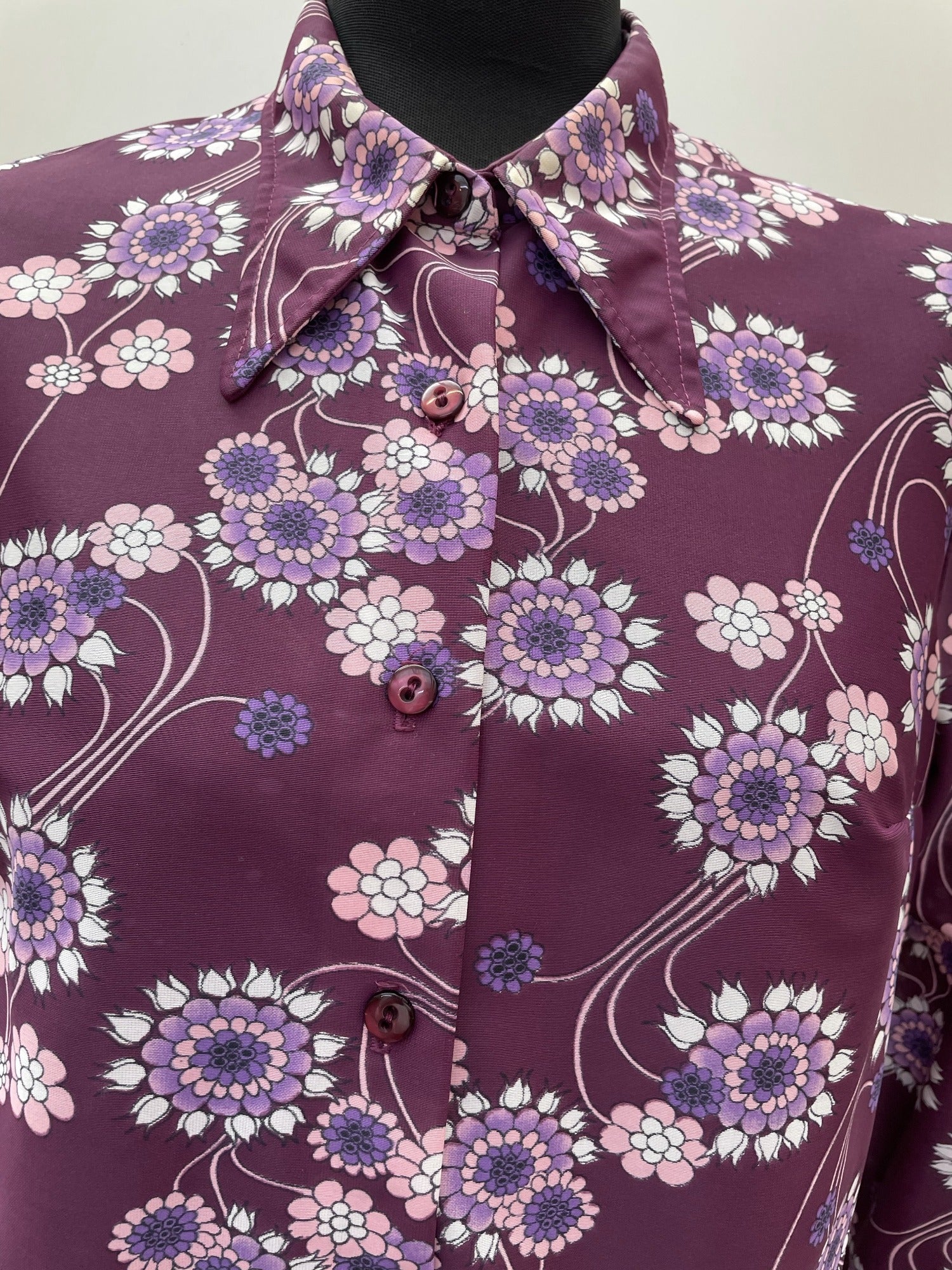 womens shirt  womens  vintage  Urban Village Vintage  urban village  St Michael  shirt sleeve  shirt dress  sheer  retr  purple  floral print  floral dress  floral  collar  big collar  70s  70  1970s