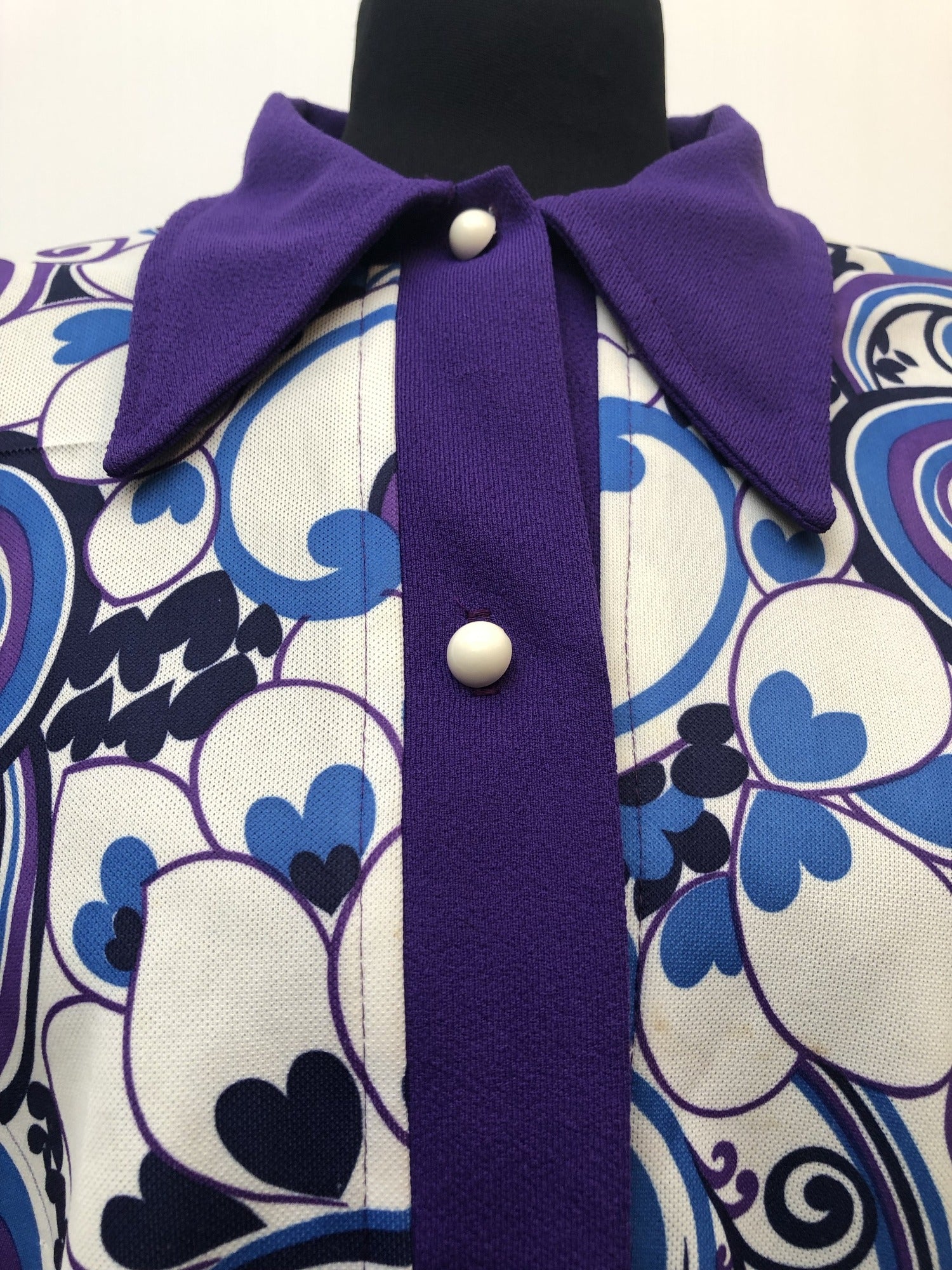 womens  vintage  Urban Village Vintage  top  purple  multi  floral print  dagger collar  Blue  blouse  70s  1970s  16