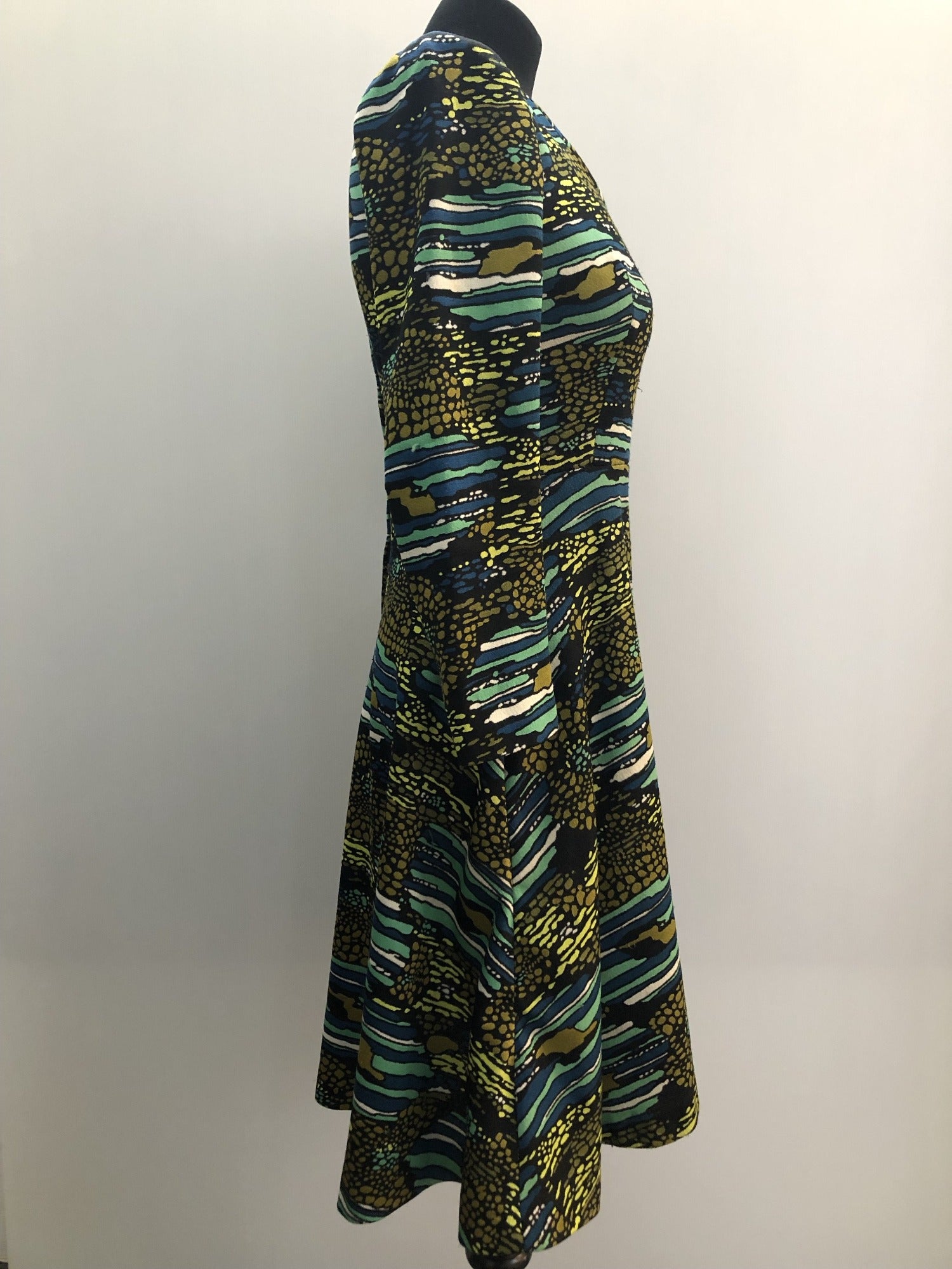 zip back  womens  winter  vintage  Urban Village Vintage  sleeves  print dress  print  multi  maxi dress  long sleeve  green  dress  blue  autumnal  autumn  70s  1970s  10