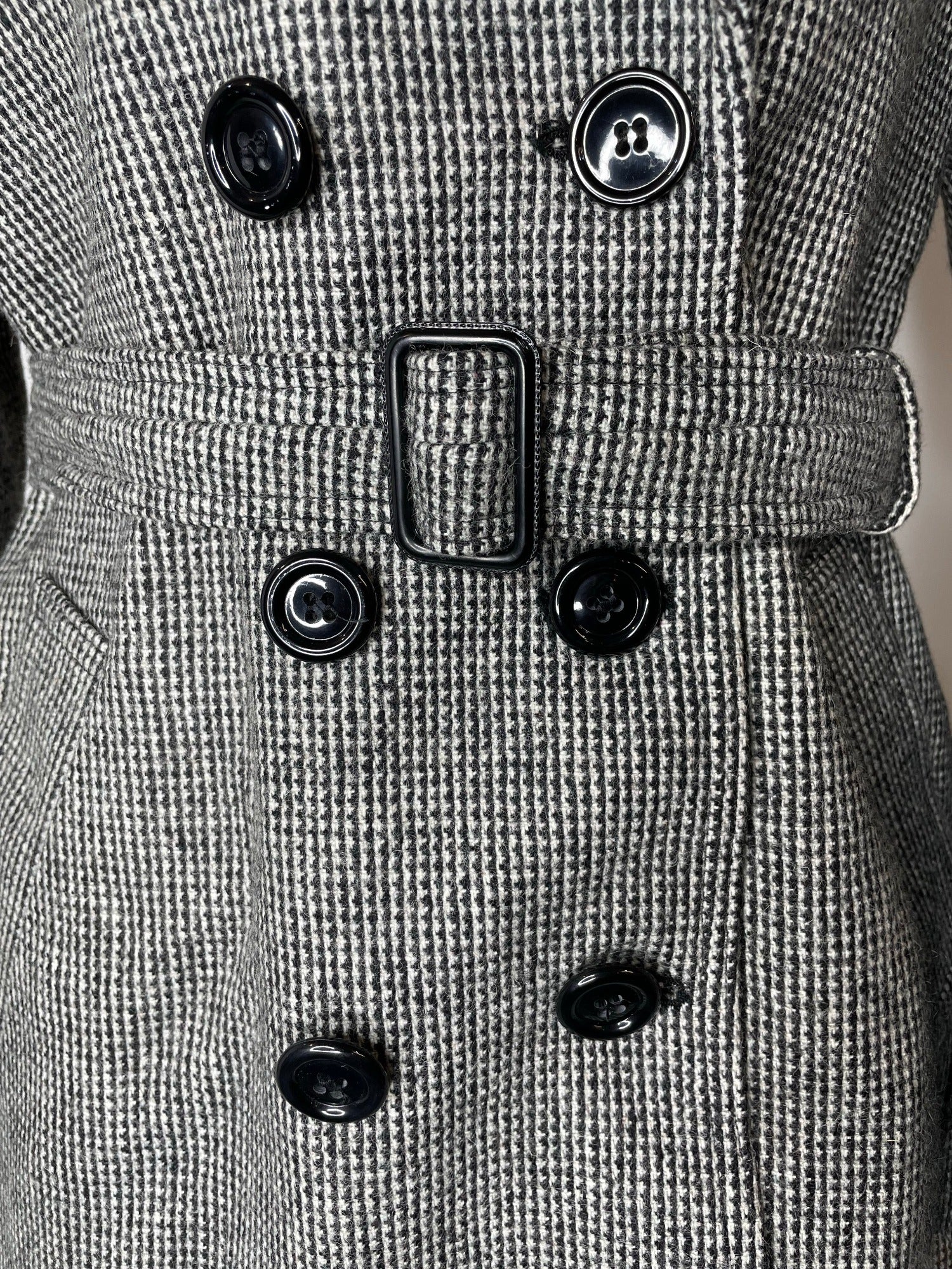 womens jacket  womens coat  womens  Winter Coat  white  vintage  Urban Village Vintage  urban village  houndstooth  grey  double breasted  dogstooth  coat  black  belted  70s  1970s  12