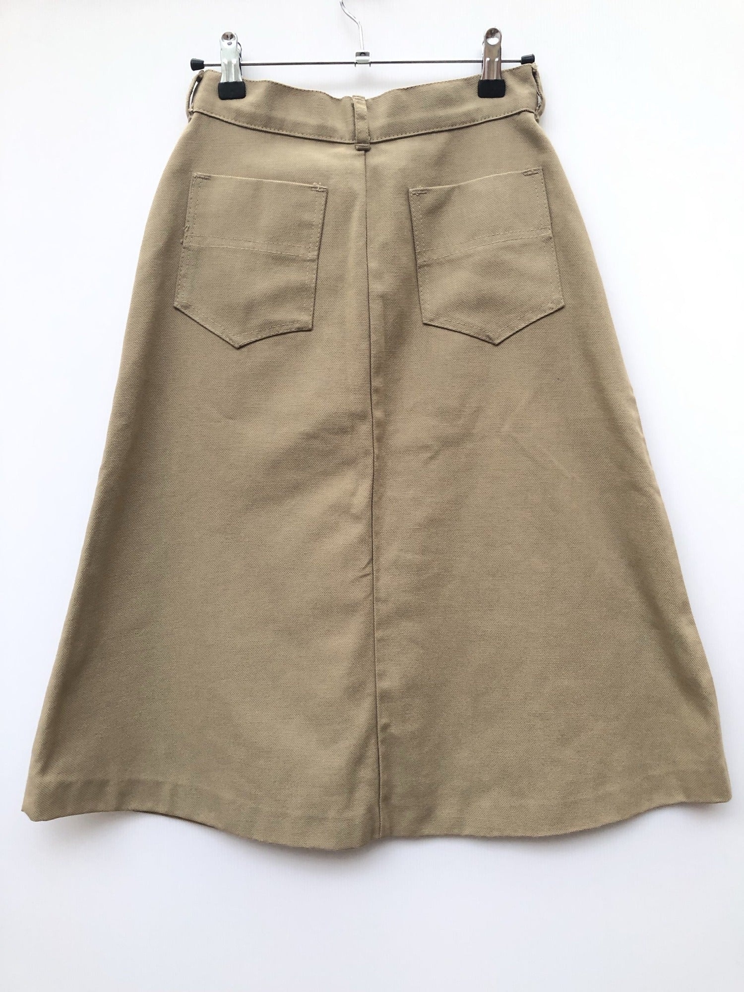 womens  vintage  Urban Village Vintage  urban village  swing skirt  Skirts  skirt  midi skirt  Green  denim style  cotton twill  Anglia Girl  a line  8  70s  1970s