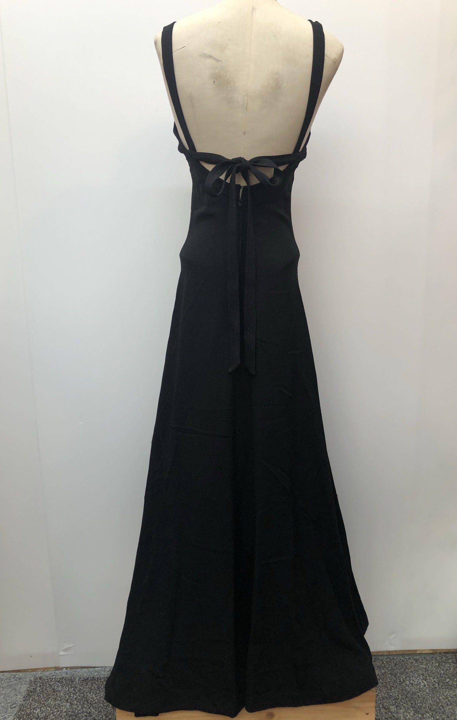 womens  Wallis  vintage  Urban Village Vintage  summer  maxi dress  maxi  halter dress  evening dress  dress  black  8  70s  1970s