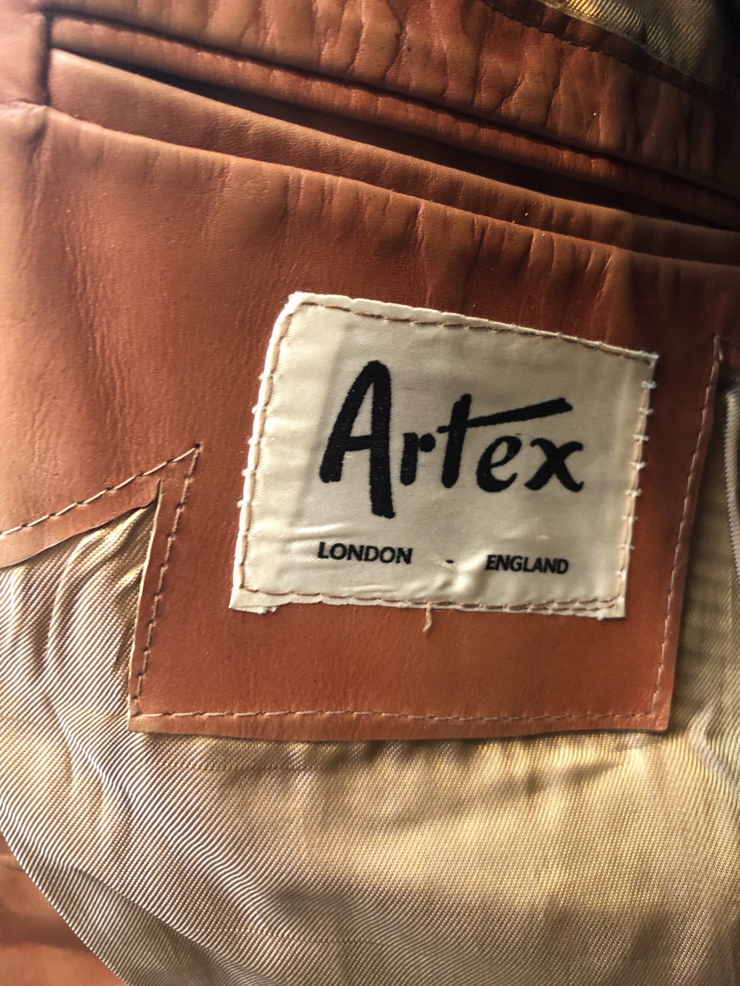 womens  waist belt  vintage  Urban Village Vintage  tan  safari style  Safari jacket  safari  Leather Jacket  Leather  brown  Artex  70s  1970s  10