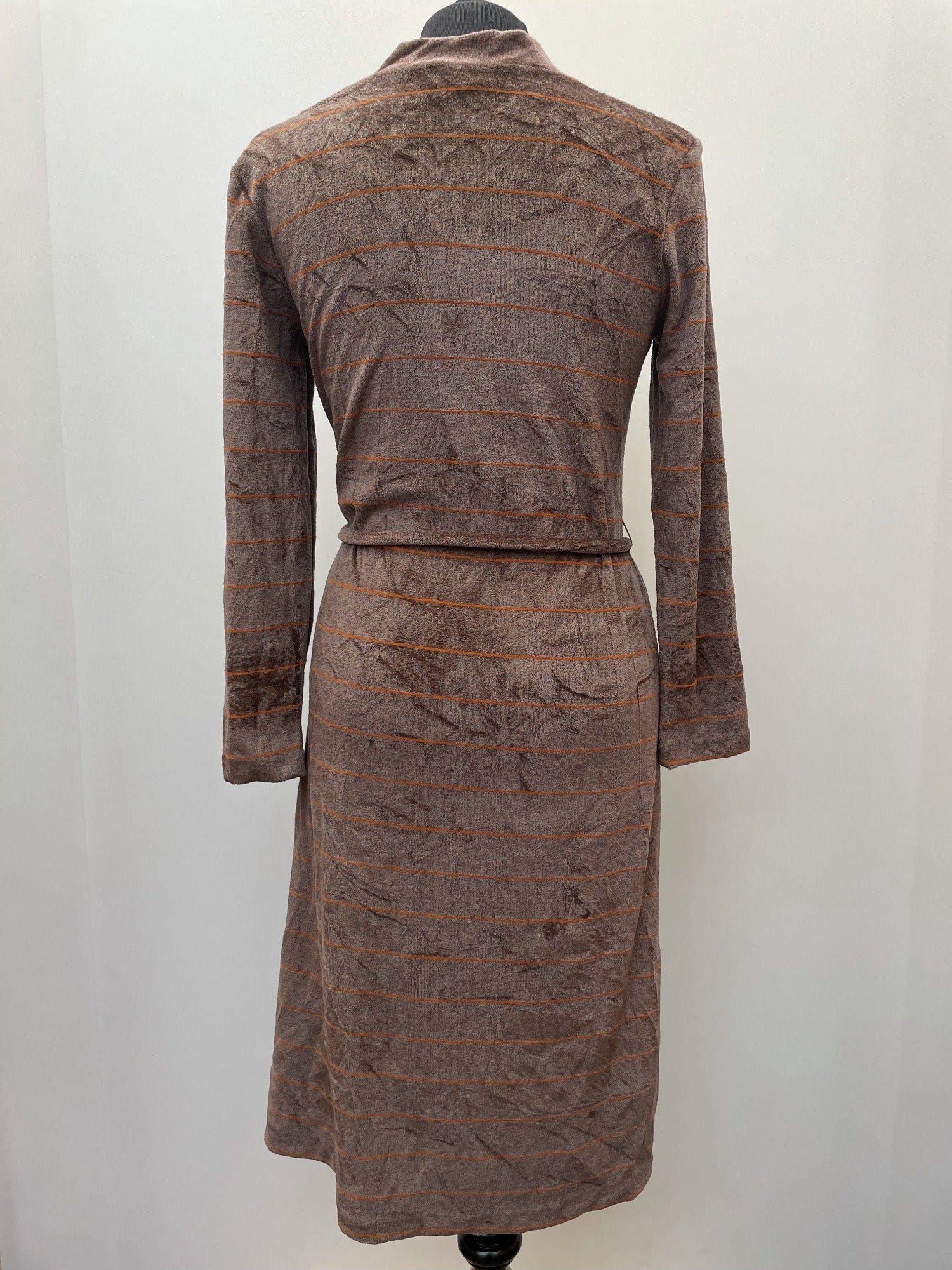 womens  waist belt  vintage  valour  v neck  Urban Village Vintage  urban village  stripey  Stripes  striped dress  striped  orange  midi dress  midi  long sleeves  long sleeved  long sleeve  dress  brown  belted dress  70s  1970s  12