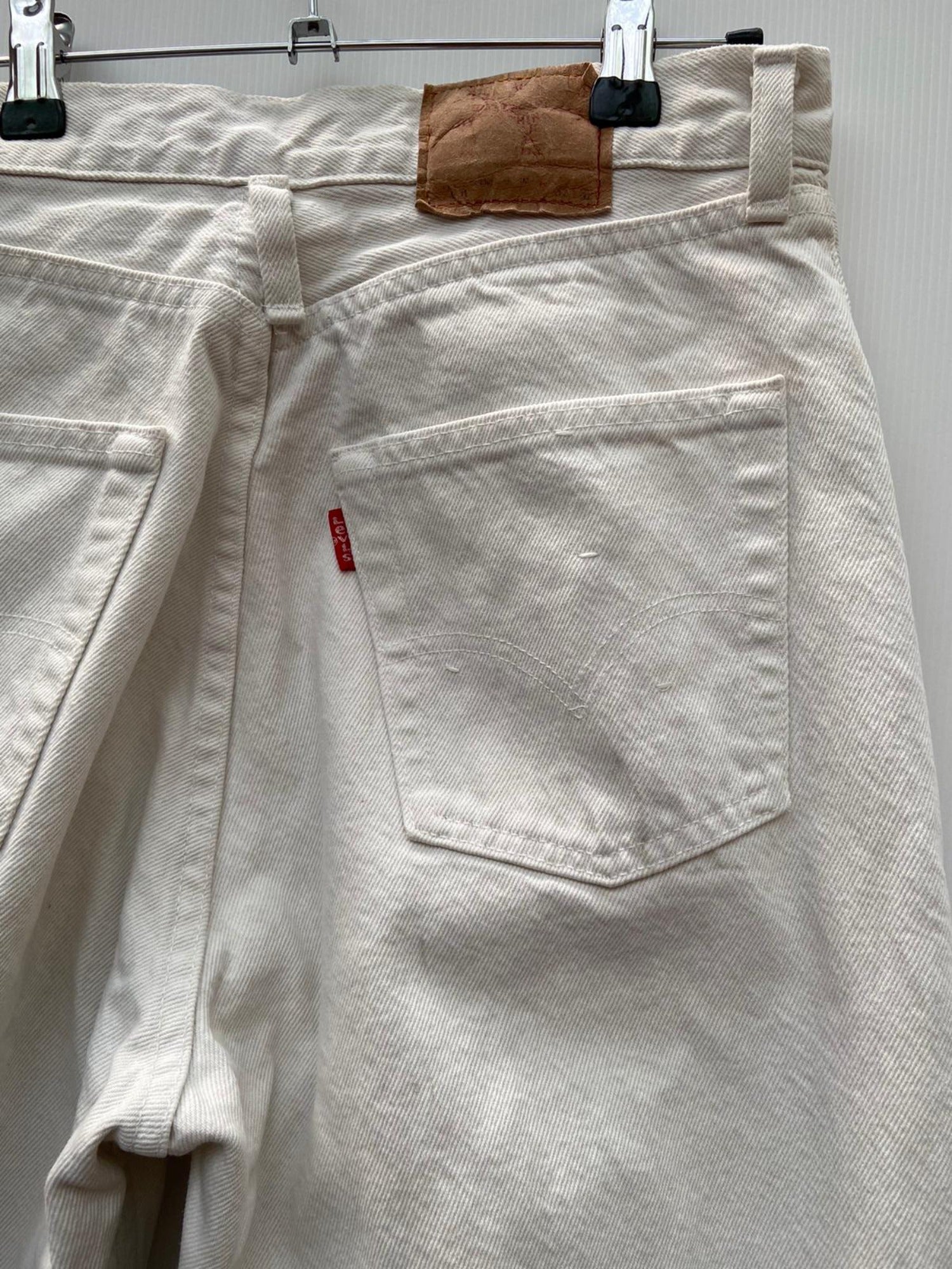 womens  white  W30  vintage  Urban Village Vintage  urban village  slacks  retro  pockets  levis  levi strauss  levi  L30  jeans  Denim Co  denim  30
