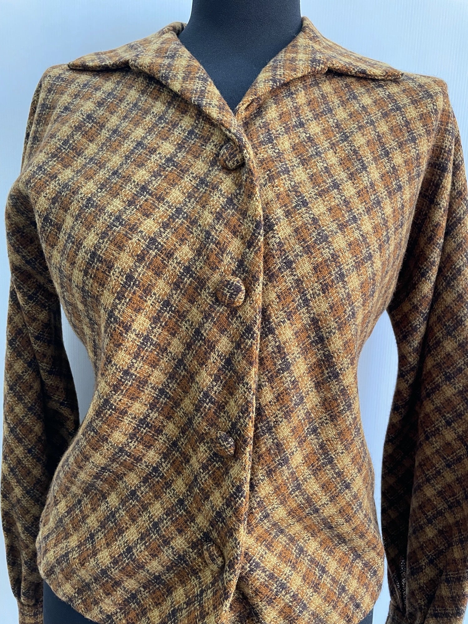 womens  vintage  Urban Village Vintage  urban village  long sleeve  lightweight jacket  lightweight  cropped  crop jacket  collared  collar  checkered  checked  check jacket  check  cardigan  brown  big collar  50s style  50s  50  1950s  14