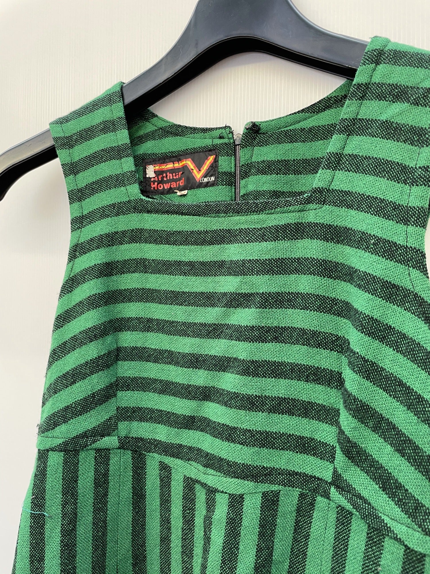 zip  womens  vintage  Urban Village Vintage  urban village  summer dress  summer  sleevless  retro  pockets  hippie  Green  Cotton  black  70s  70  60s  6  1970s  1960s