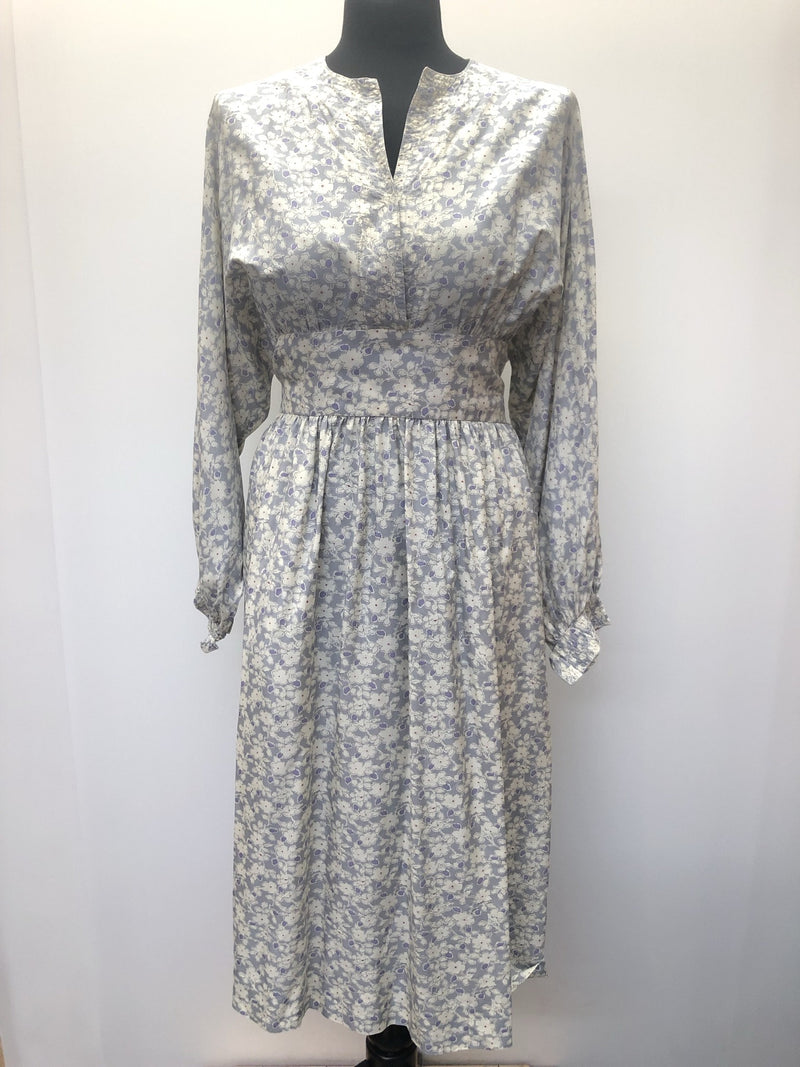 womens  waist belt  vintage  Urban Village Vintage  midi dress  midi  hippie  floral print  dress  check  boho  bohemian  blue  70s