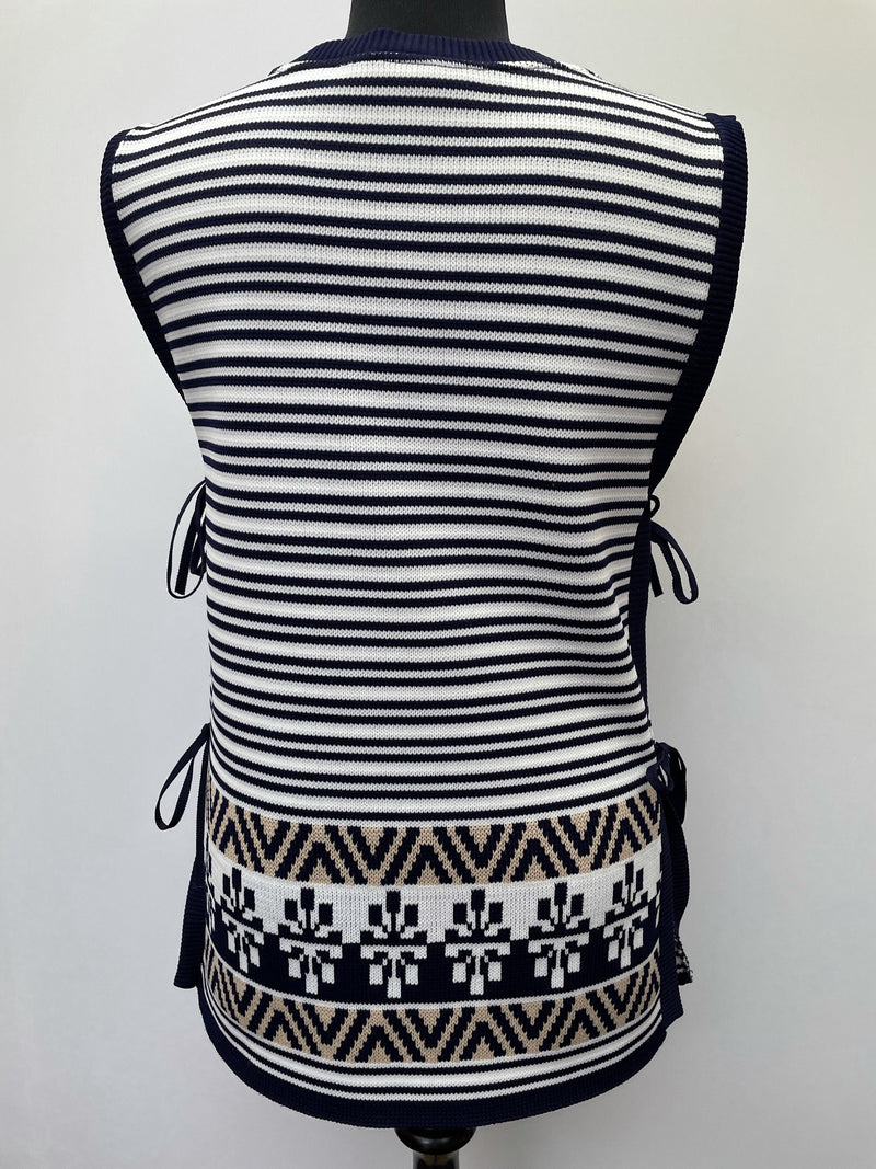 womens  white  vintage  Urban Village Vintage  urban village  tunic top  tunic  tabard  Stripes  string fastening  patterned  pattern  Lightweight Knit  light knit  knitwear  knitted  knit  elasticated  70s  1970s  12  10/12  10