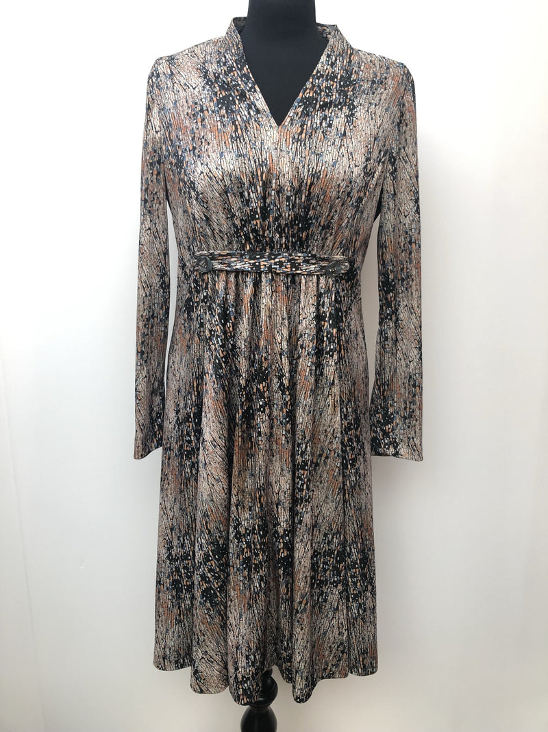 zip  womens  vintage  V-Neck  Urban Village Vintage  urban village  printed dress  multi  long sleeve  lightweight  dress  black  back zip  60s  1960s  10