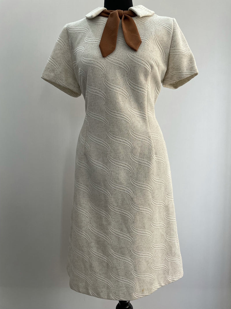 womens  vintage  shift dress  shift  scooter dress  scooter  roll neck  retro  pussy bow  modette  mod  dress  cream  brown  bow  12