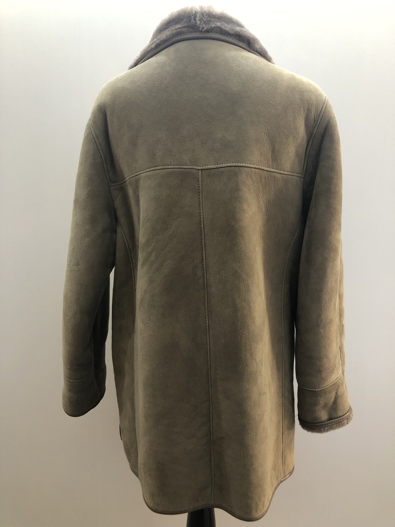 womens  vintage  Urban Village Vintage  urban village  Suede Jacket  Suede  sheepskin collar  Sheepskin  pockets  long sleeve  Jacket  coat  brown  Bailys Glastonbury  70s  1970s  14