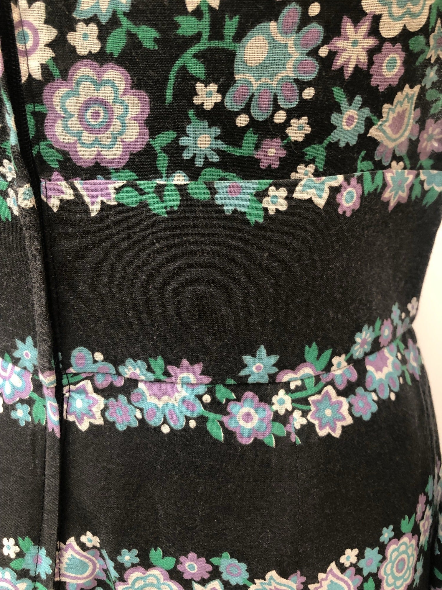 womens  vintage  Urban Village Vintage  patterned dress  patterned  multi  maxi dress  long dress  high neck  green  floral  dress  collar  blue  black  70s  70  1970s  12