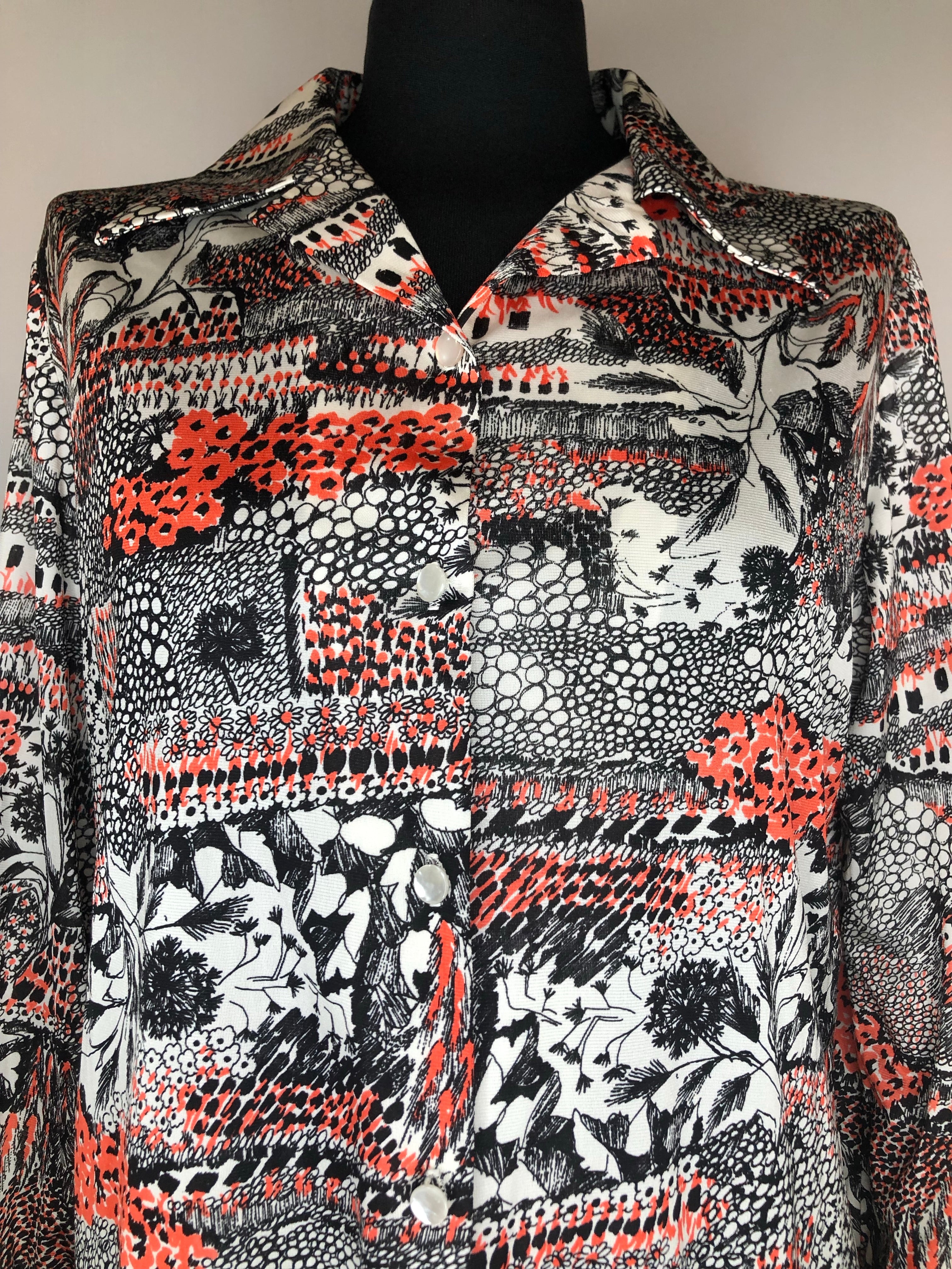 womens  white  vintage  top  red  multi  floral print  blouse  black  70s  1970s  14