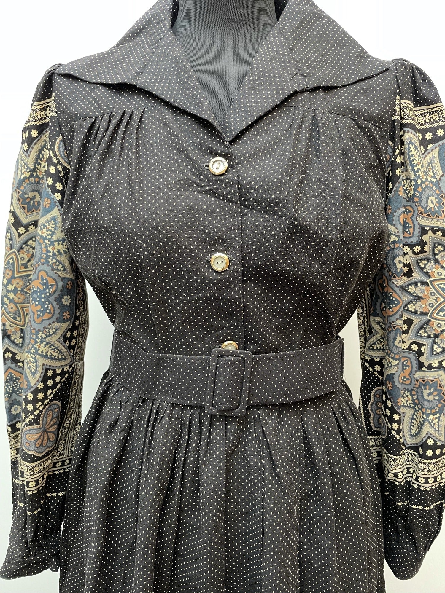 womens  waist belt  vintage  Urban Village Vintage  urban village  sleeves  sleeve  Paisley Print  paisley inspired  paisley  maxi dress  maxi  long sleeves  dress  collared dress  button up  button front  button  boho  bohemian  black  Berketex  belted dress  70s  1970s  12