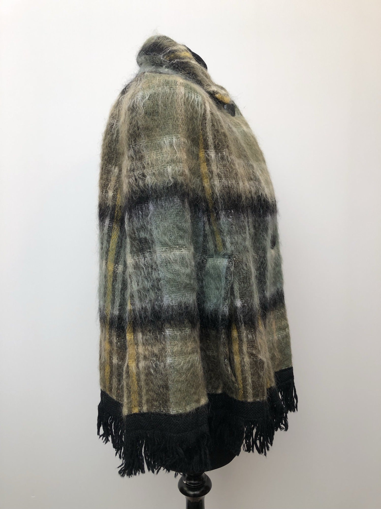 vintage  Urban Village Vintage  tassle  tartan  poncho  Green  fringed  fringe  check  cape  black  60s  1960s  10