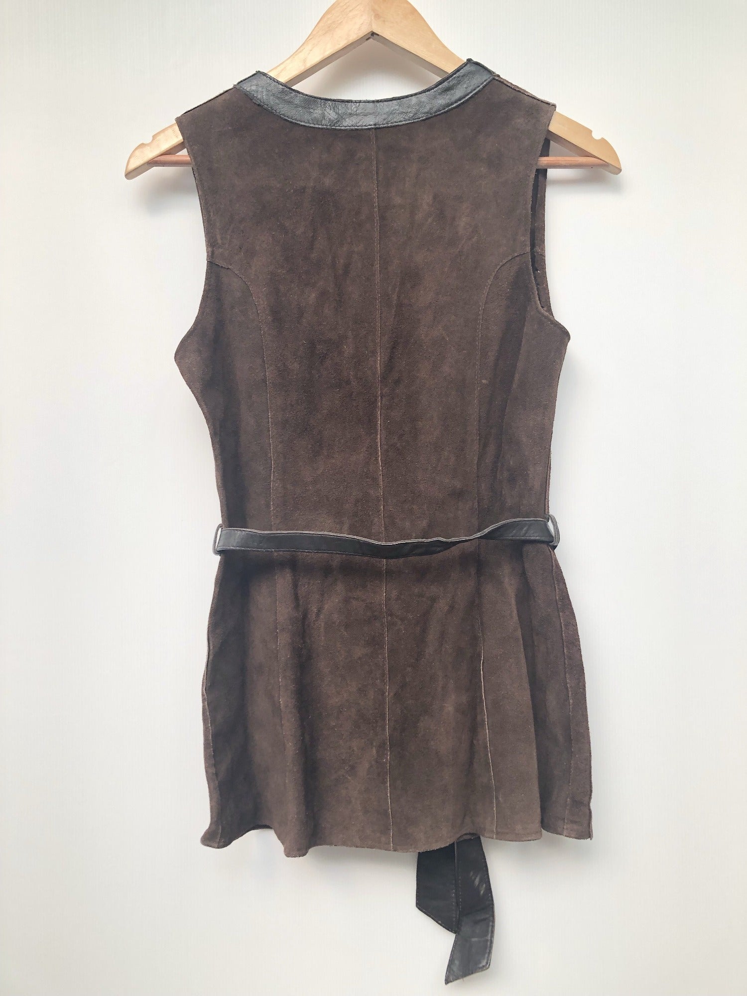 womens jacket  womens coat  womens  waistcoat  vintage  vest  Urban Village Vintage  summer  Suede Jacket  Suede  Leather trim  Jacket  dark brown  button fastening  brown  8  70  1970s