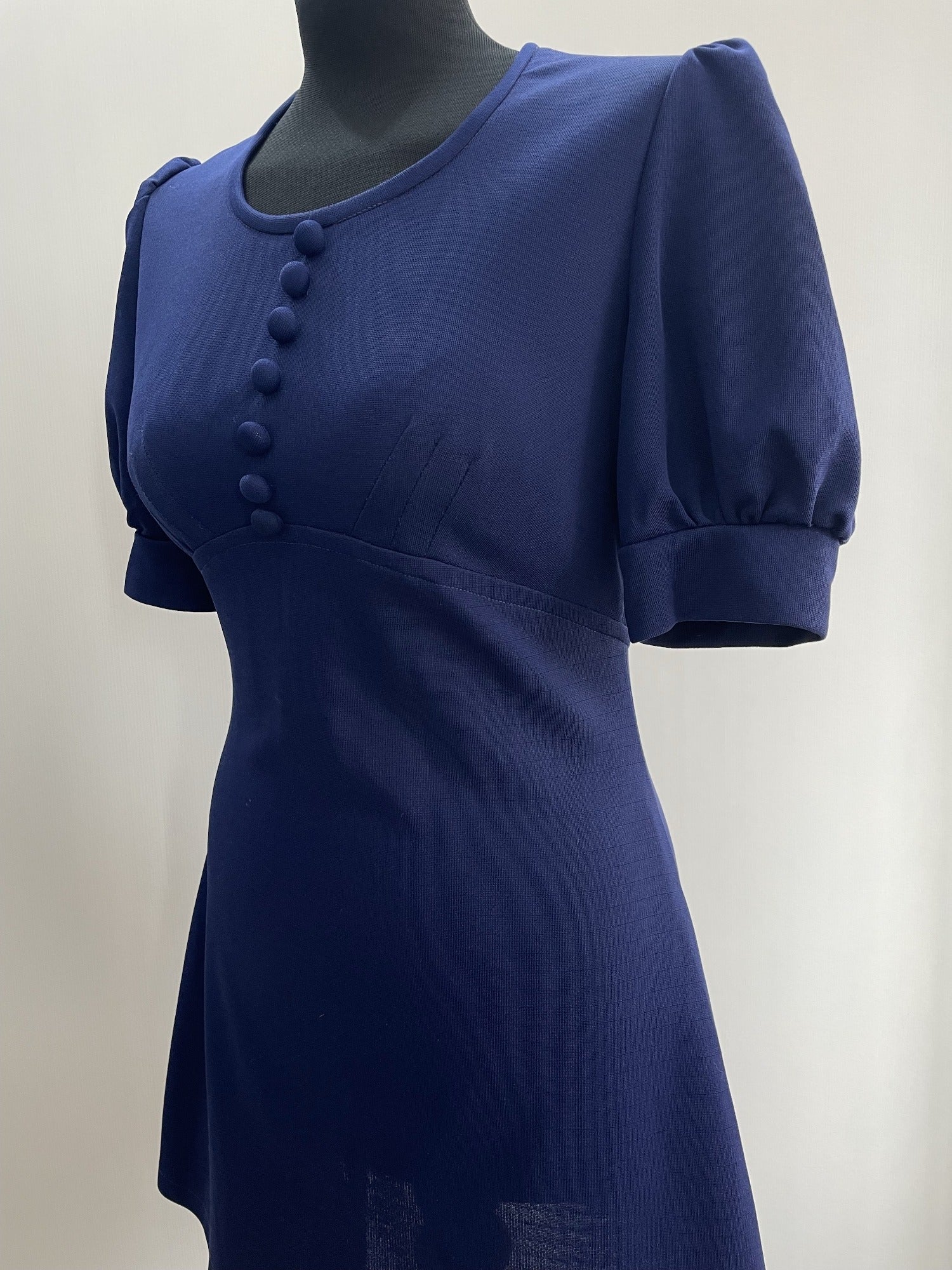 zip back  womens  vintage  Urban Village Vintage  short dress  scooter dress  scooter  puff shoulder  modette  MOD  mini dress  micro mini  dress  dolly dress  dolly  blue  A-line  8  60s  1960s