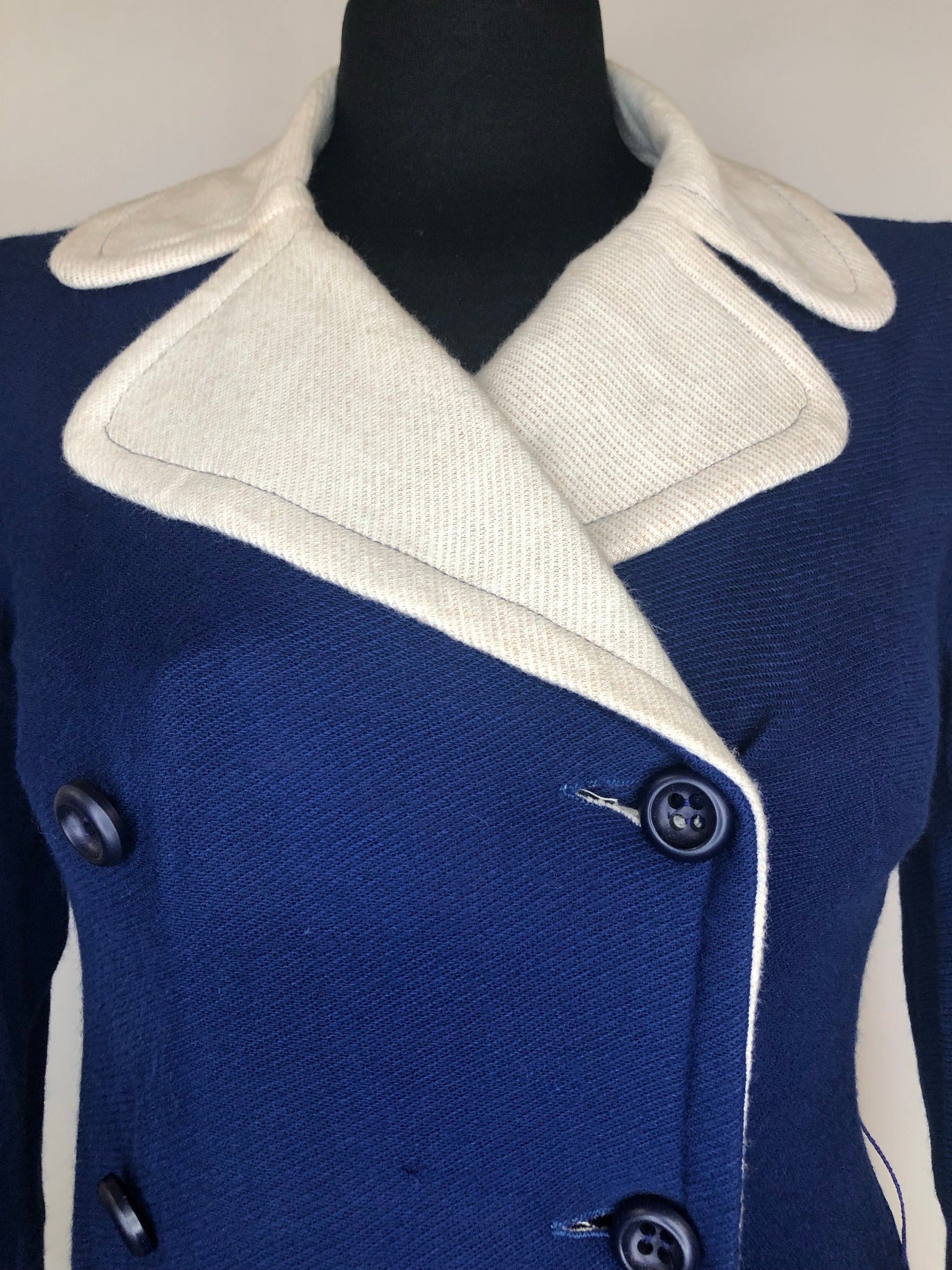 womens  vintage  Urban Village Vintage  navy  MOD  mini dress  large rounded collar  dress  double breasted  blue  back zip  8  60s  1960s