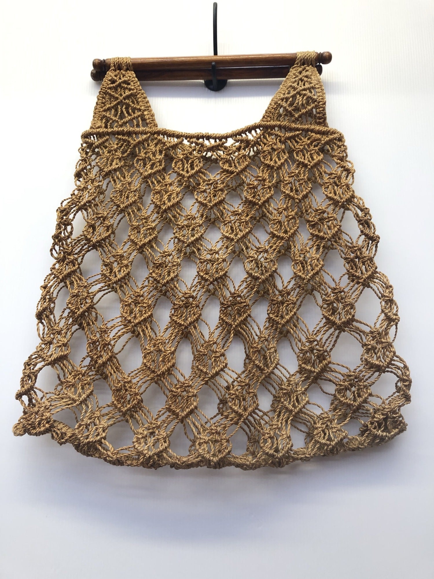 wooden handles  womens bag  womens  vintage  Urban Village Vintage  string shopper  shopper bag  One Size  brown  bag  accessories  70s style  70  1970s