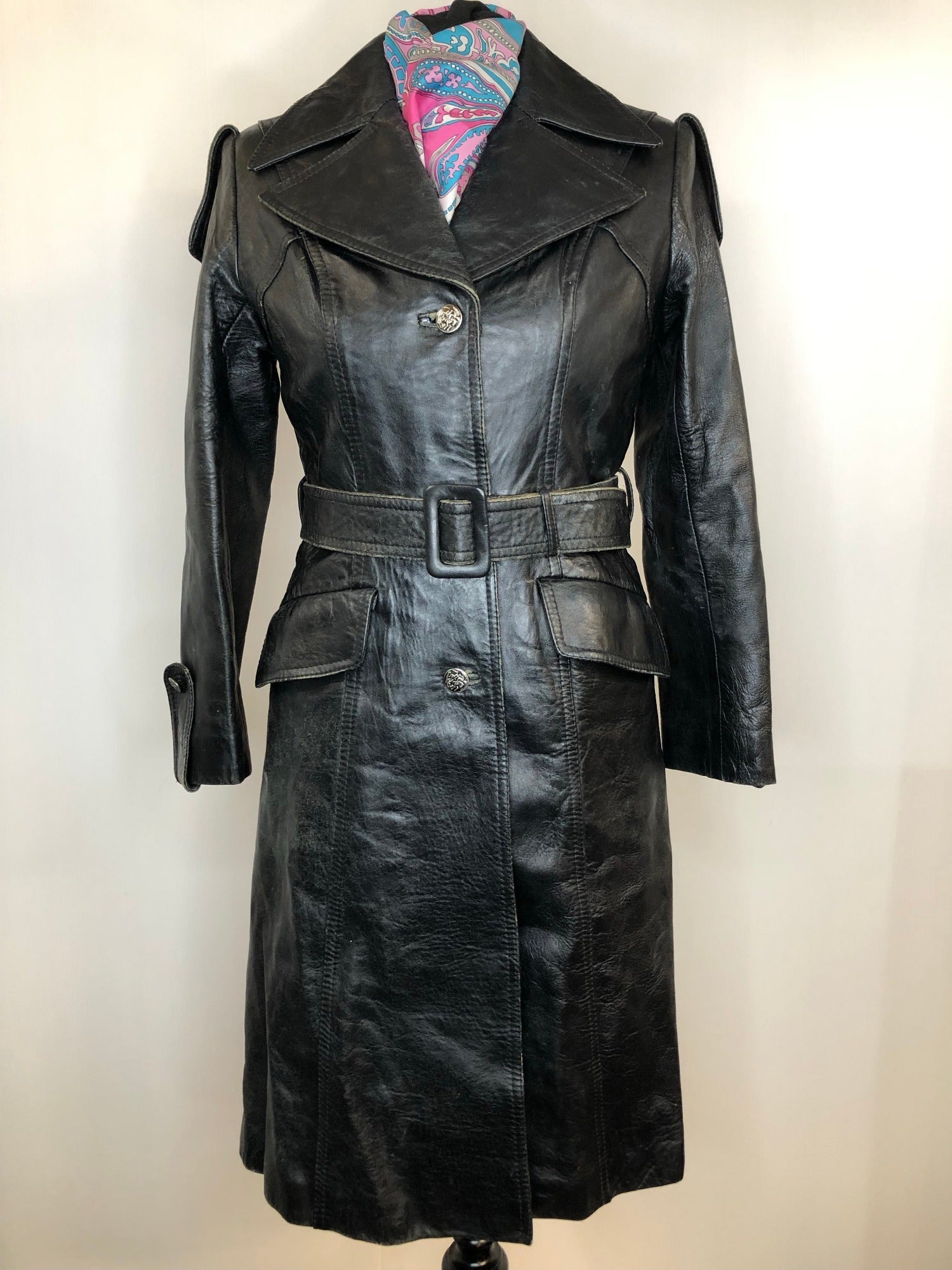 womens jacket  womens coat  womens  waist belt  vintage  Urban Village Vintage  urban village  single button  pockets  Leather Jacket  Leather  Jacket  button  black  Belted waist  belted jacket  belt  70s  70  1970s