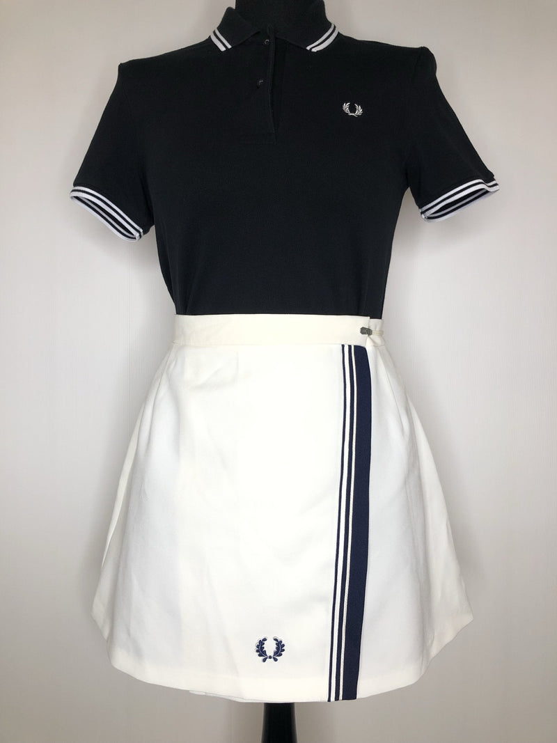 womens  white  waist band  vintage  Urban Village Vintage  urban village  tennis skirt  tennis  summer  sportswear  sports  smart shorts  Skirts  shorts  retro  navy logo  MOD  logo  Fred Perry  fred  embroidered logo  8