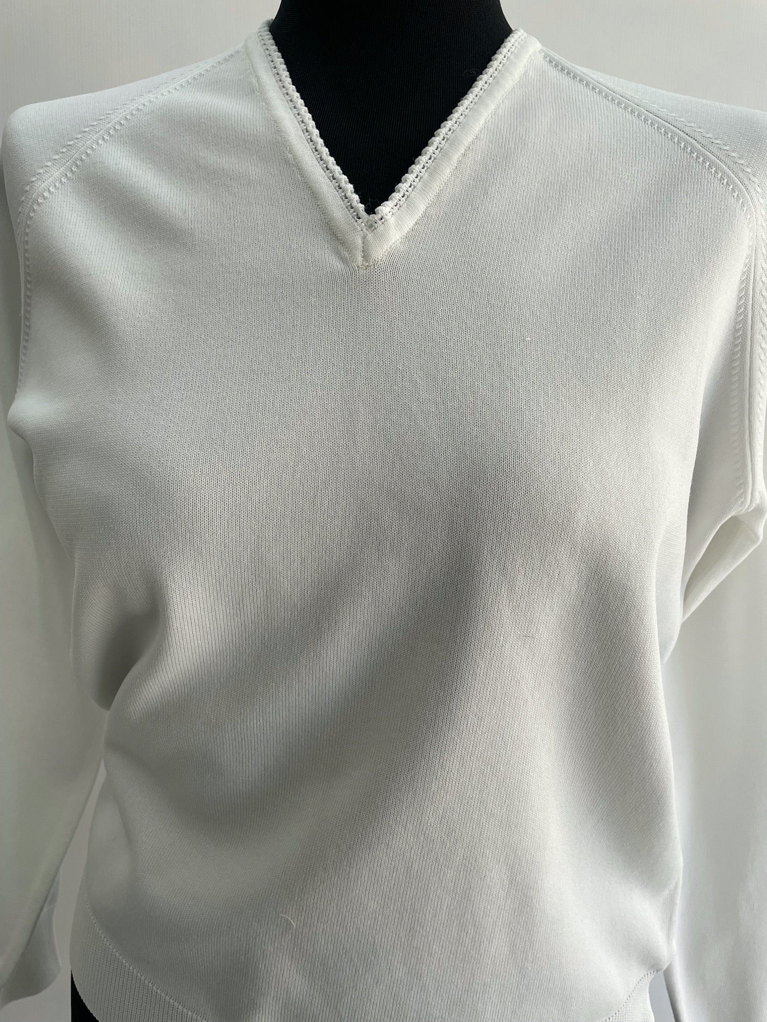 womens top  womens  white  vintage  v neck  Urban Village Vintage  urban village  Trevira 2000  trevira  sweater  sweat  long sleeves  Long sleeved top  long sleeved  long sleeve  light knitwear  light knit  knitwear  knitted  knit  frilly  frill trim  frill neck  frill lace  frill detail  frill  elasticated  14