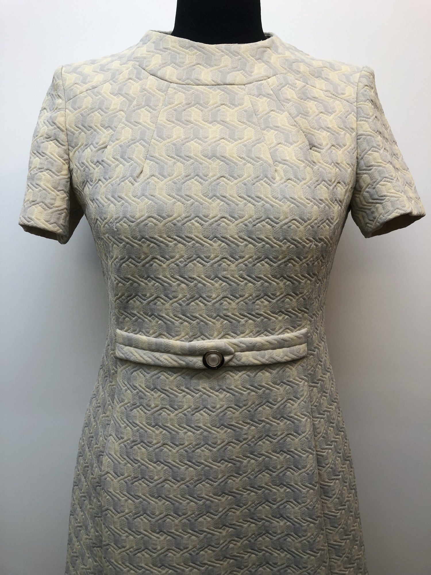 womens  vintage  Urban Village Vintage  two piece  suit  set  patterned dress  patterned  mod  matching set  Jacket  Grey  dress  cream  blazer jacket  Blazer  60s  1960s  10