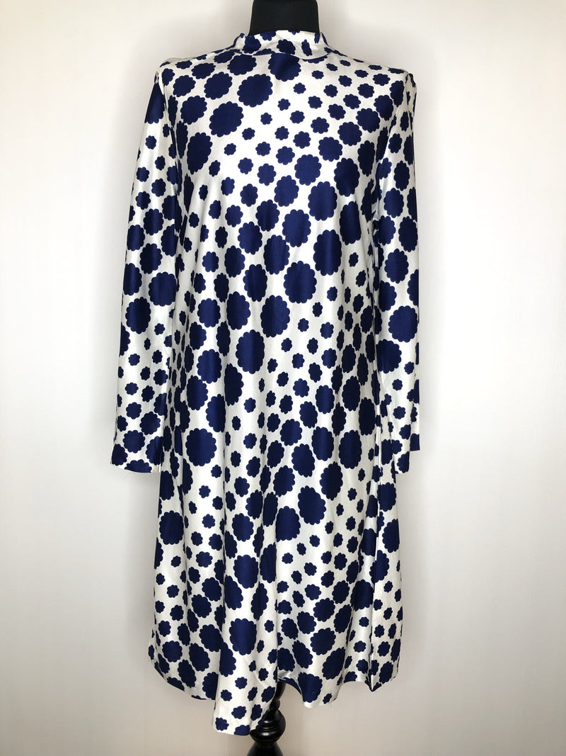 womens  white  vintage  Urban Village Vintage  psychedelic  psych  print dress  midi dress  long sleeved  flower power  floral  dress  blue  70s  1970s  12