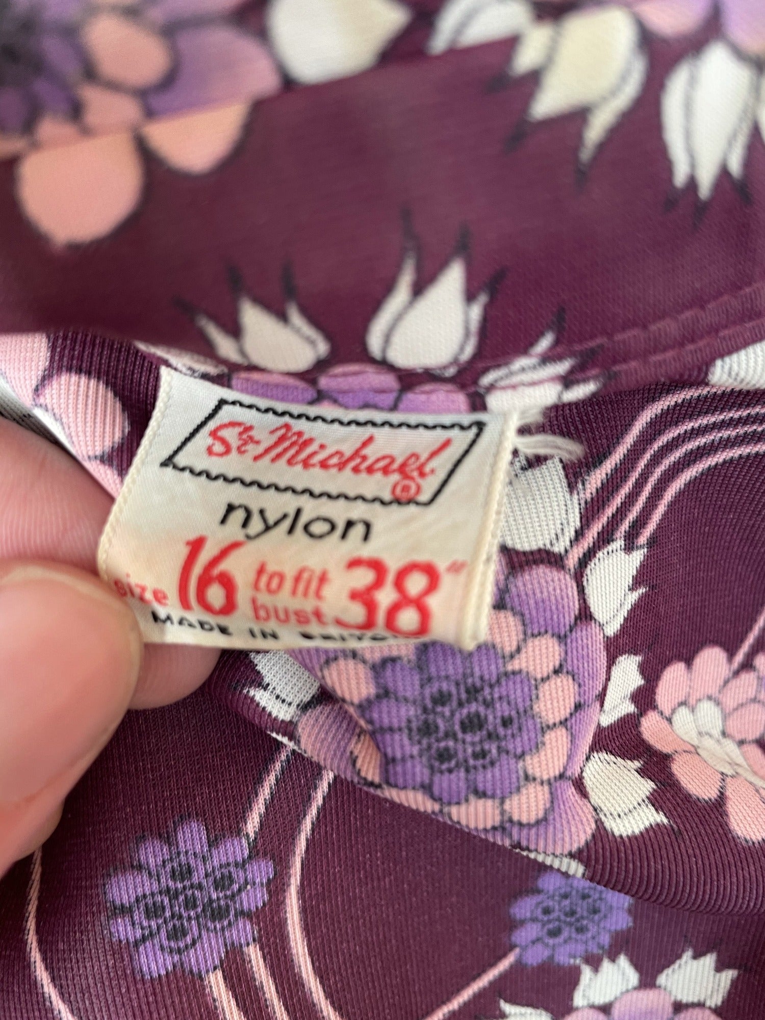 womens shirt  womens  vintage  Urban Village Vintage  urban village  St Michael  shirt sleeve  shirt dress  sheer  retr  purple  floral print  floral dress  floral  collar  big collar  70s  70  1970s