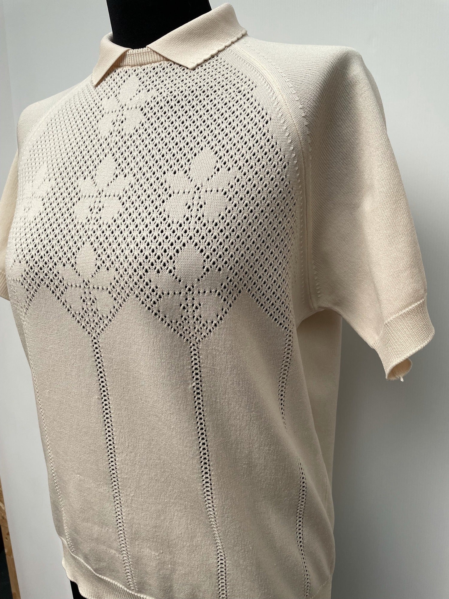 womens  vintage  Urban Village Vintage  urban village  trevira  polyester  polo top  polo  patterned  MOD  midi dress  knitwear  knitted  knit  elasticated  cream  60s  1960s  12