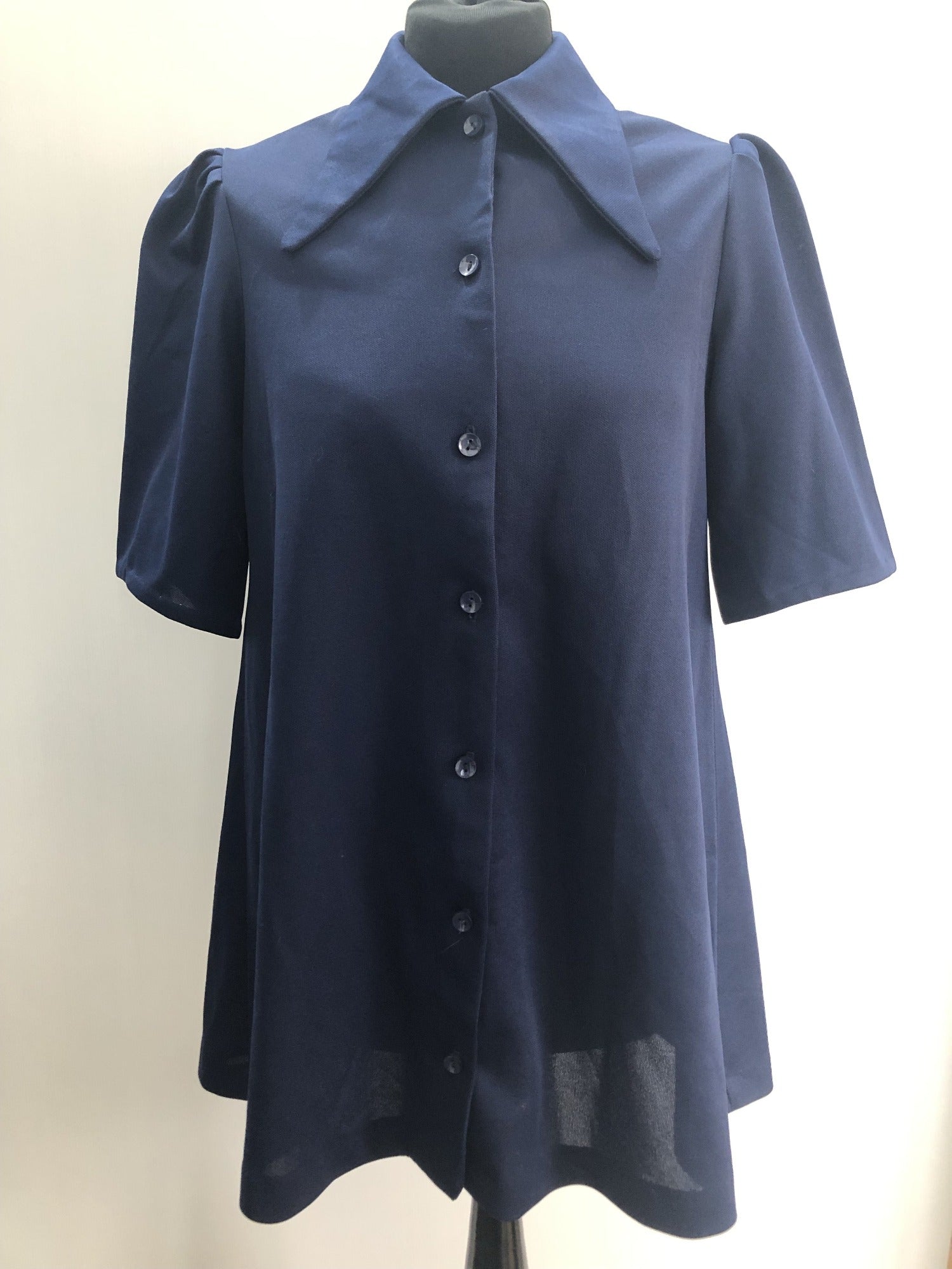 womens  vintage  Urban Village Vintage  top  short sleeve  Blue  blouse  Beagle collar  70s  1970s  12