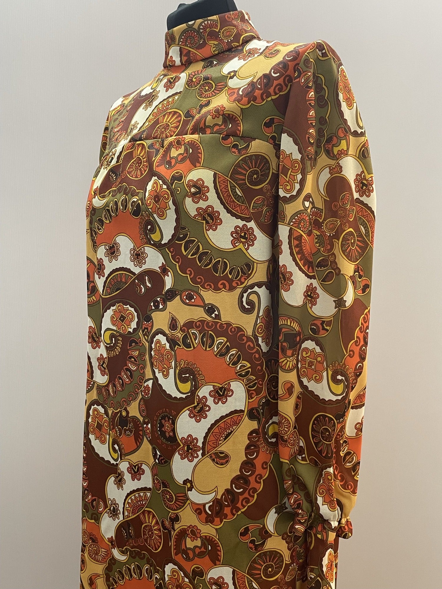 womens  vintage  Urban Village Vintage  urban village  turtle neck  tent dress  scooter dress  scooter  roll neck  retro  psychedelic  psych  orange  modette  MOD  long sleeve  high neck  green  dress  brown  autumn  60s  1960s  12  10-12  10