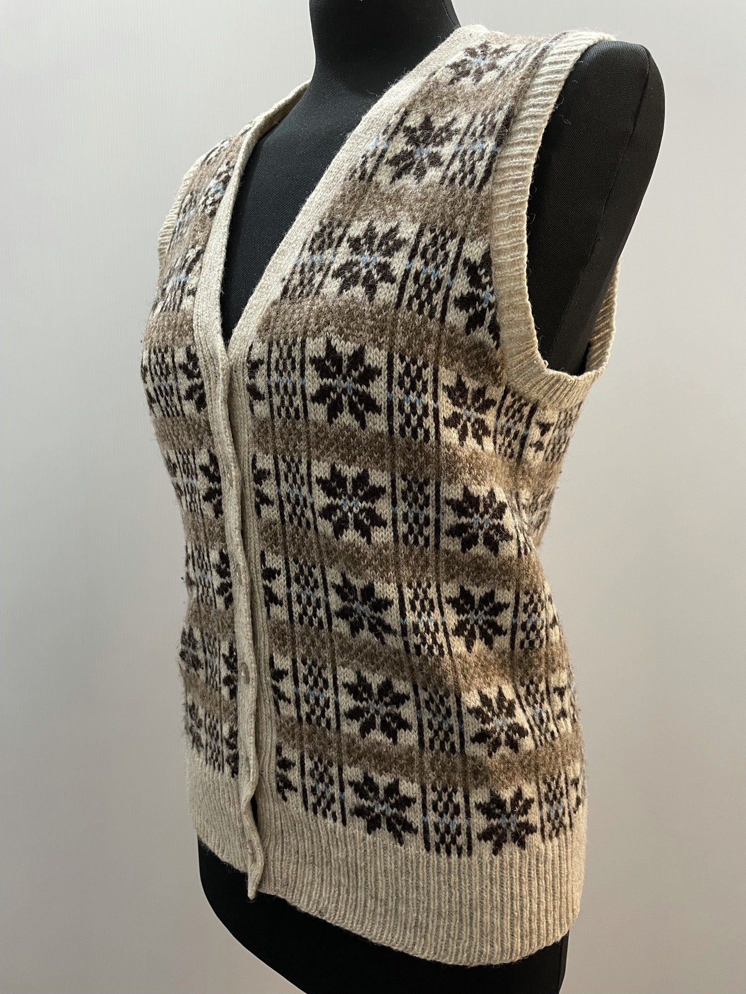 wool  vintage  vest  v neck  Urban Village Vintage  urban village  Tank Top  tank  sweater  snowflake  patterned  pattern  orange  nordic  multi  knitwear  knitted  knit  fine knit  festive  fairisle  fair isle  christmas  brown  70s  40s  1970s  1940s