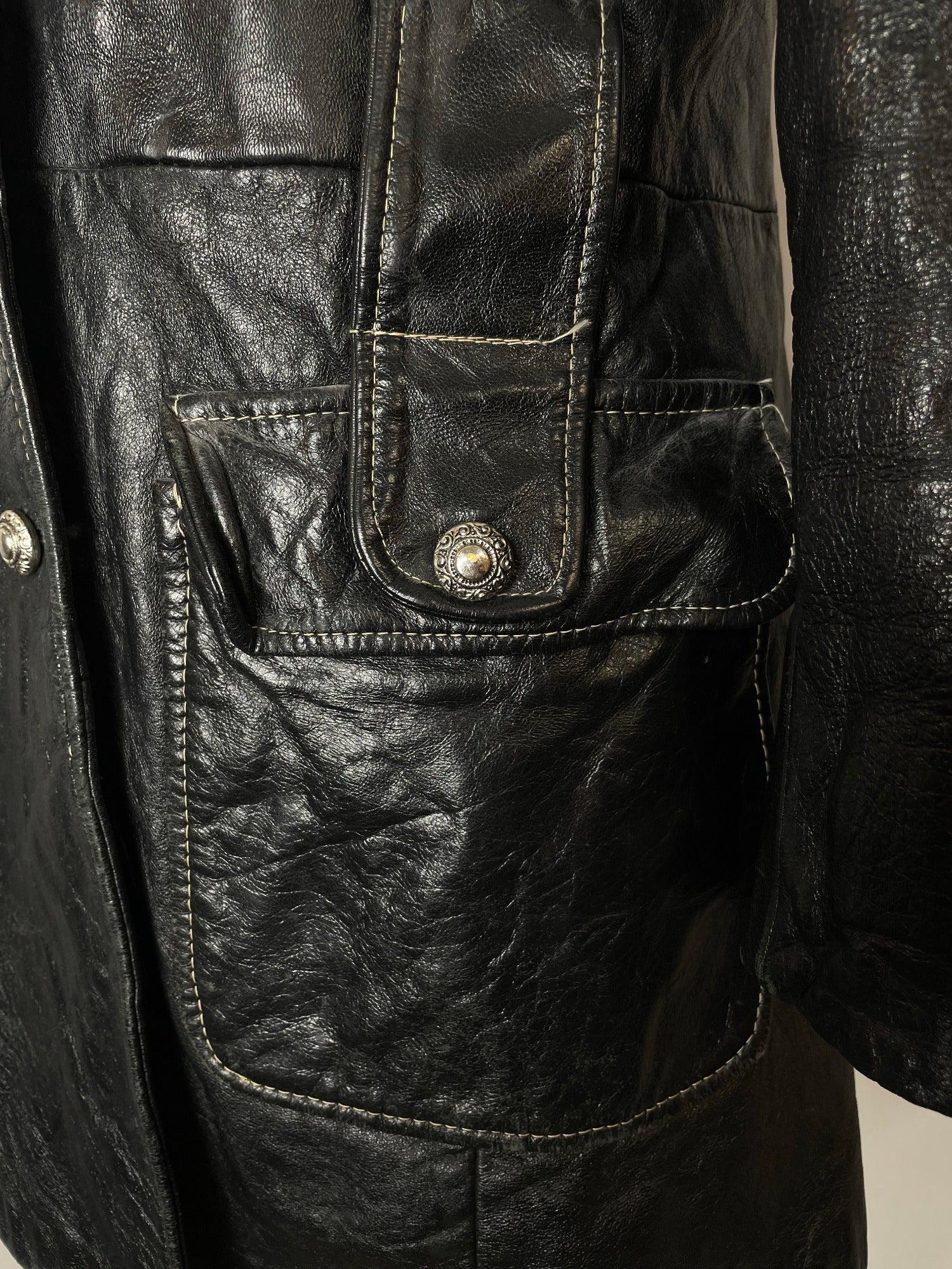 womens jacket  womens coat  womens  vintage  urban village  soft leather  small  pockets  Leather Jacket  Leather  large collar  Jacket  button down  button  Black Leather  Black Jacket  black  Belted waist  belted jacket  8  70s  70  1970s