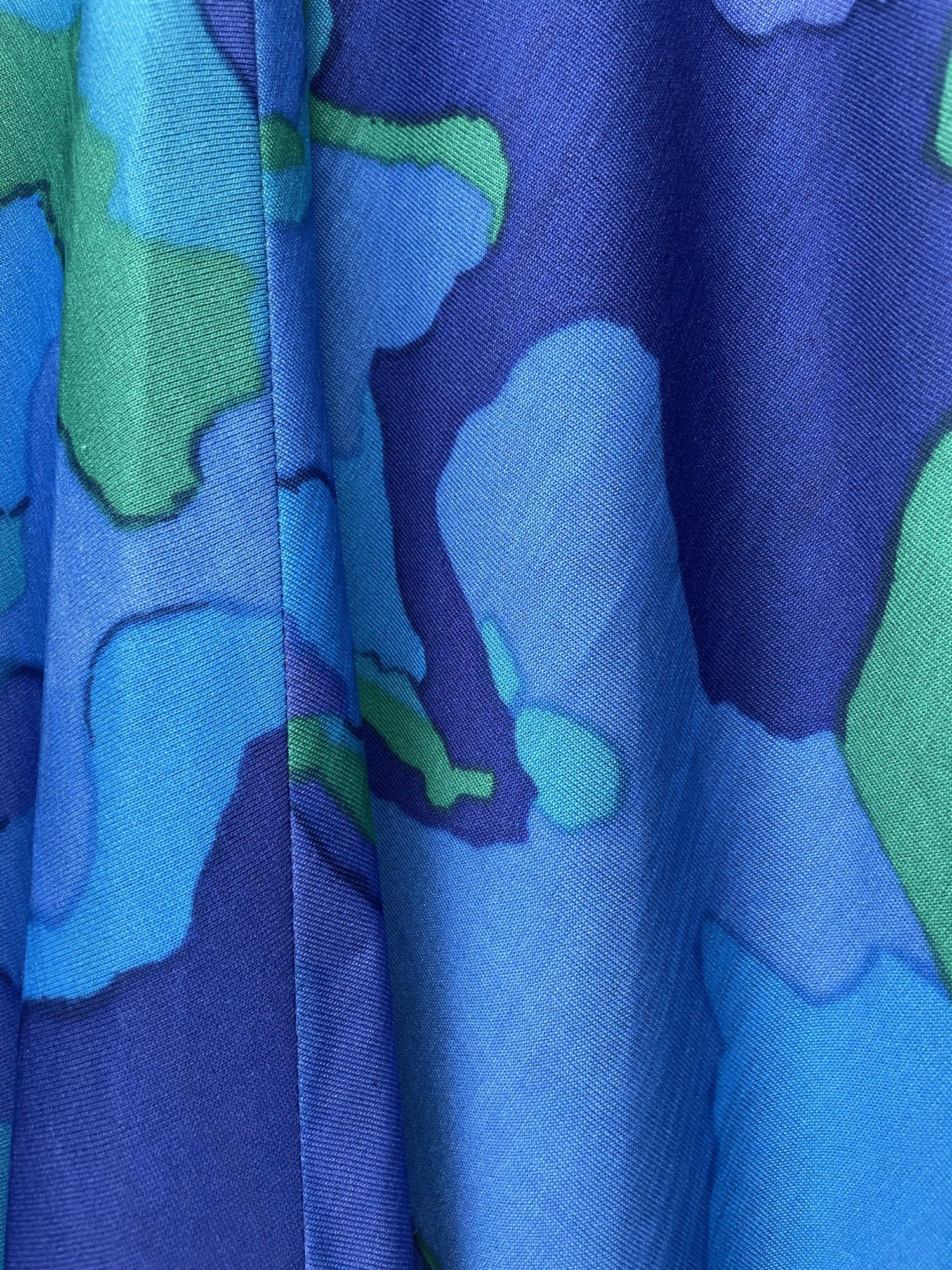 zip  womens  vintage  Urban Village Vintage  urban village  Skirts  skirt  retro  polyester  patterned  maxi  blue  A Line  8  70s  1970s