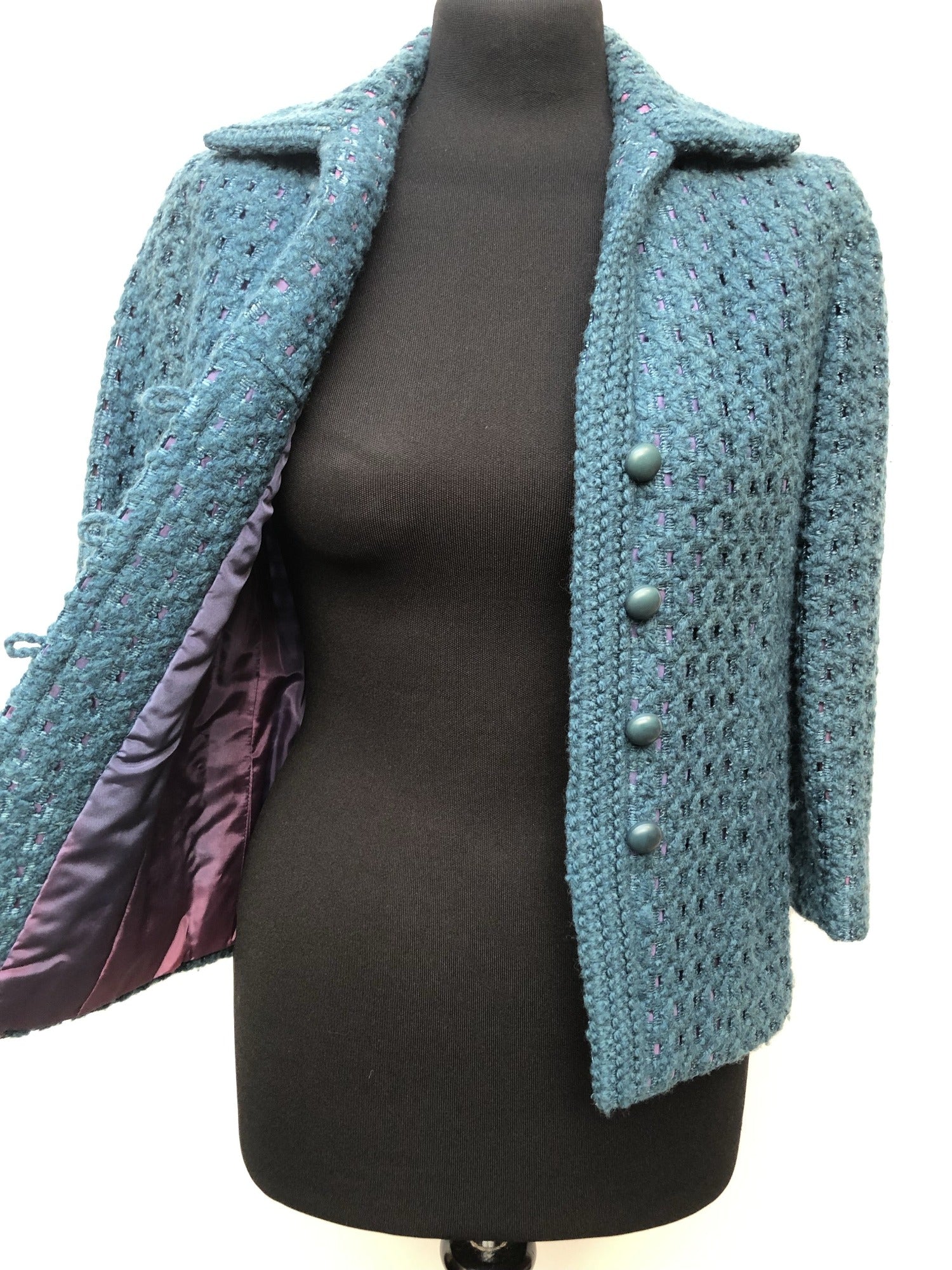 womens  vintage  Urban Village Vintage  urban village  patterned  pattern  Long sleeved top  long sleeve  lined  knitwear  knitted  knit  Jacket  Hardy Amies Boutique  collar  button down  blue  60s  1960s  10