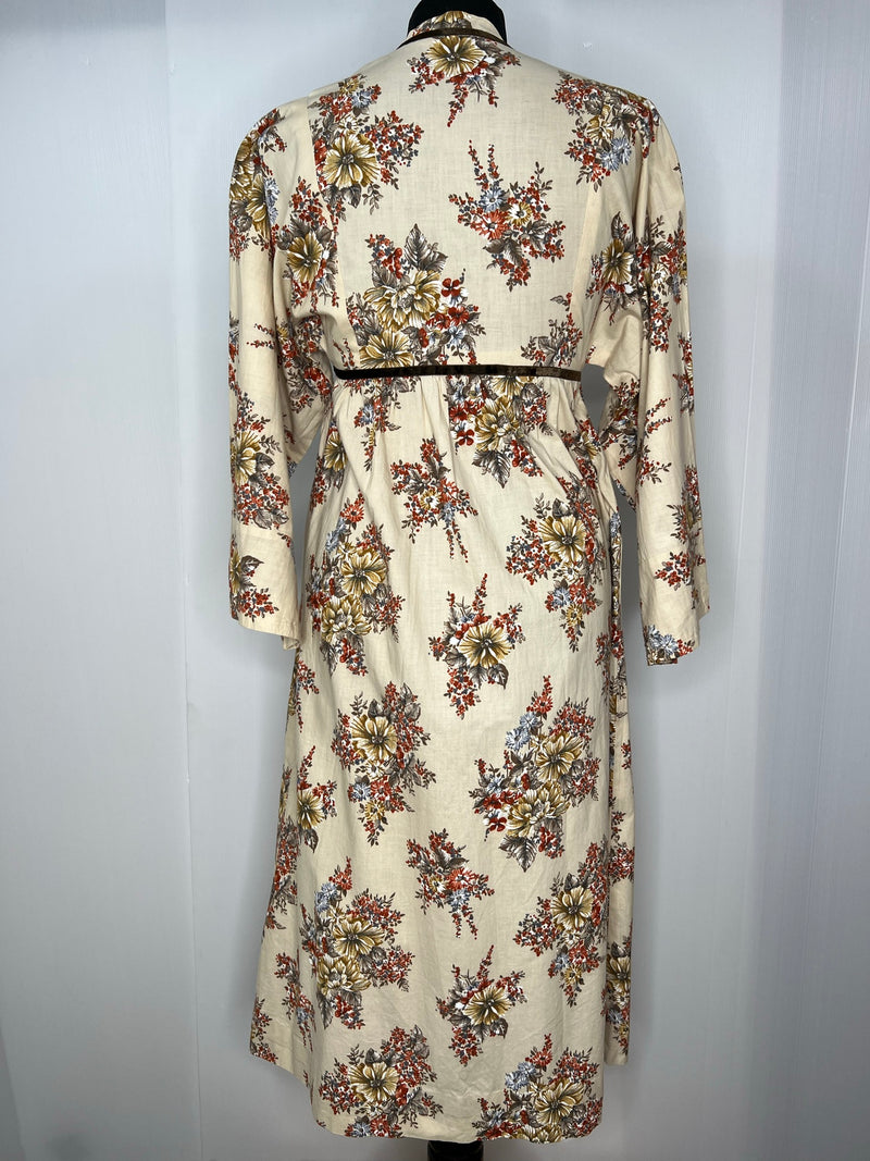 womens  vintage  velvet trim  Urban Village Vintage  robe  maxi  long length  house jacket  gown  floral print  duster  dressing gown  cream  brown  70s  6  1970s